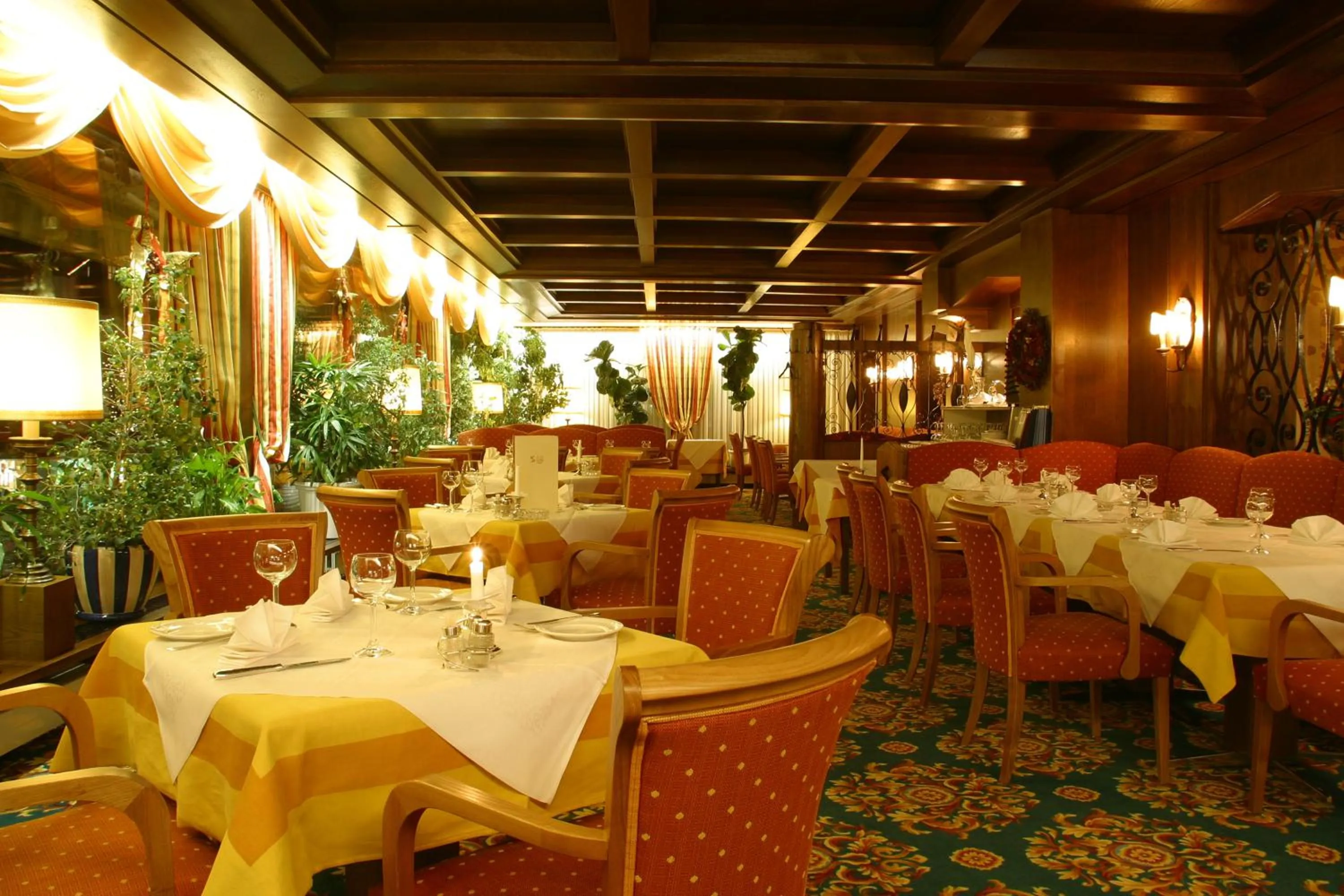 Restaurant/places to eat in Sporthotel St. Anton