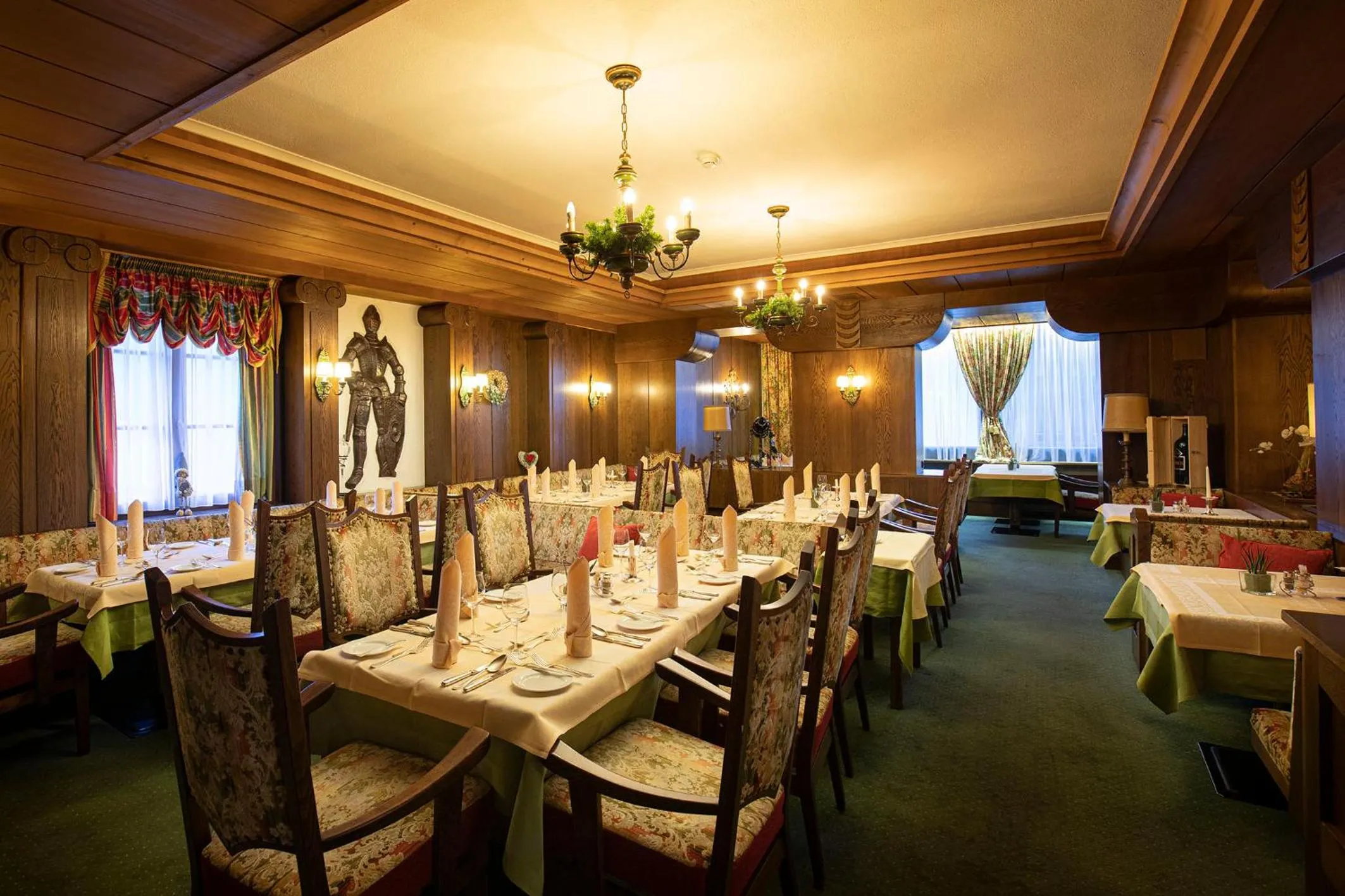 Restaurant/places to eat in Sporthotel St. Anton