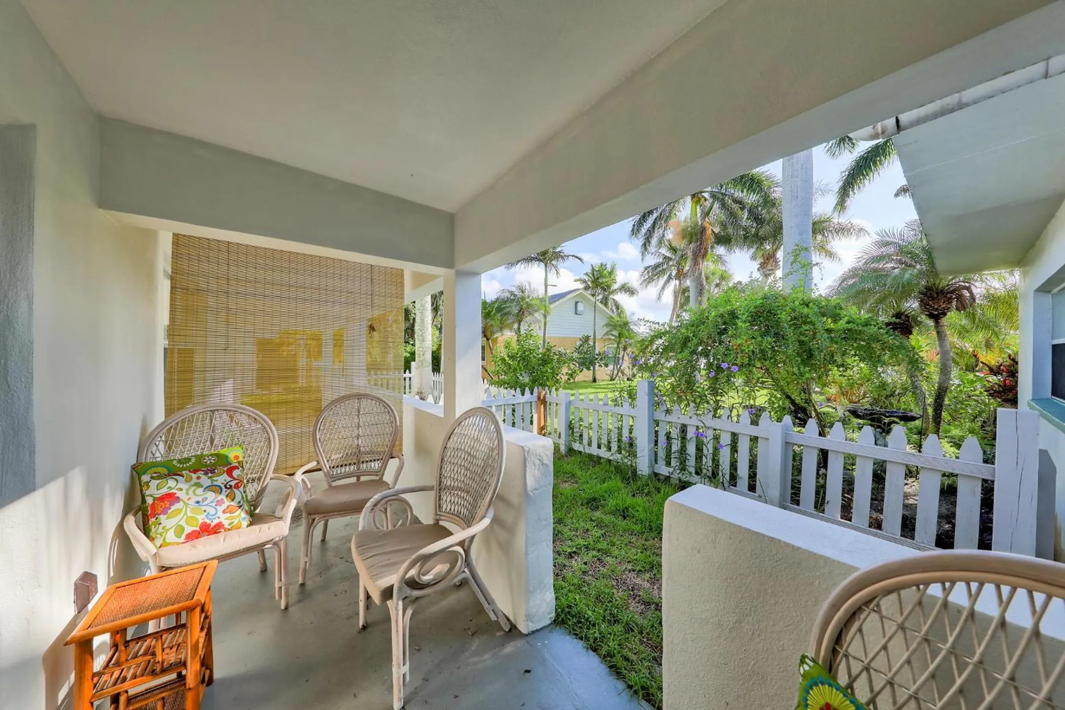 Patio in BeachTrail Lodging