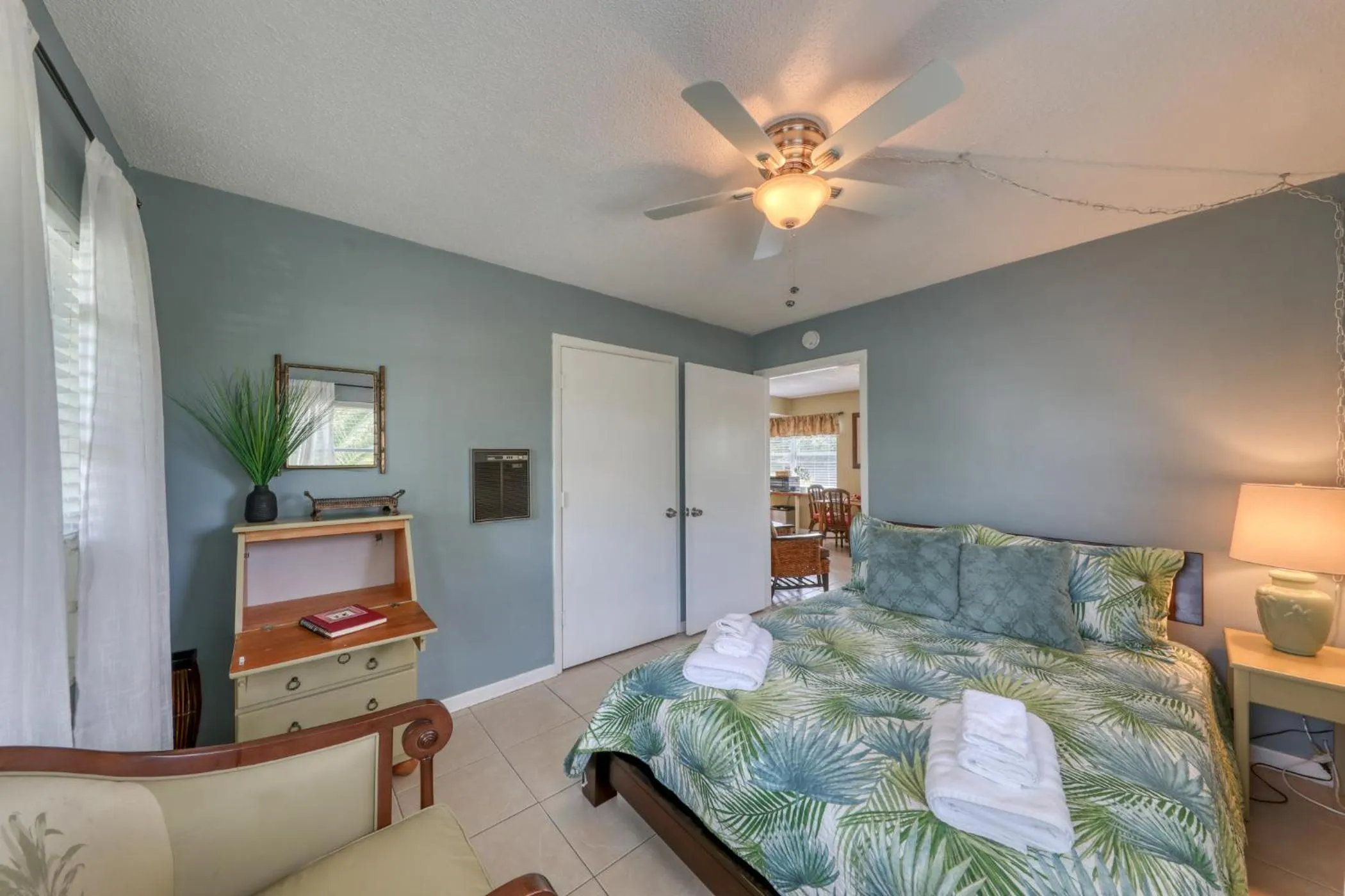 Bed in BeachTrail Lodging