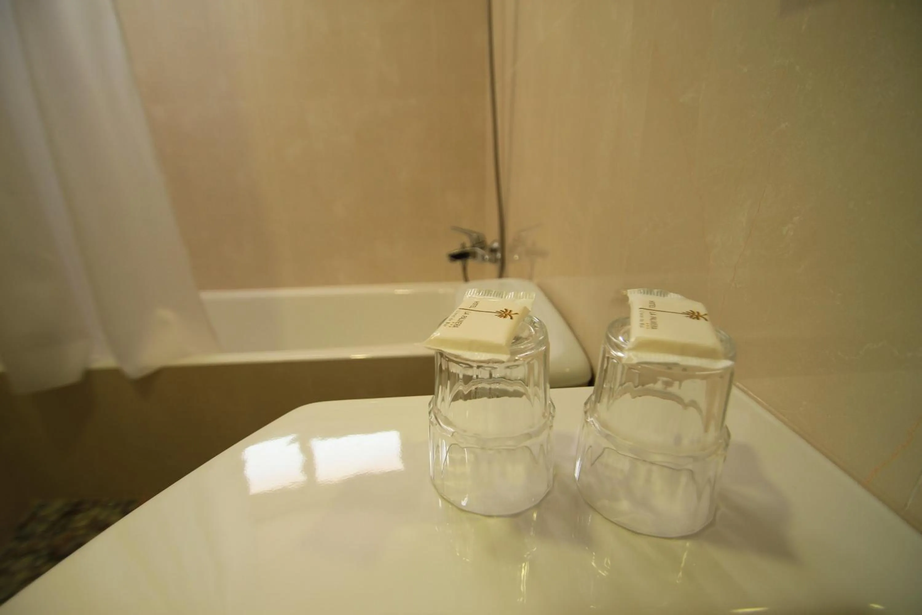 Bathroom in Hotel la Palmera & Spa