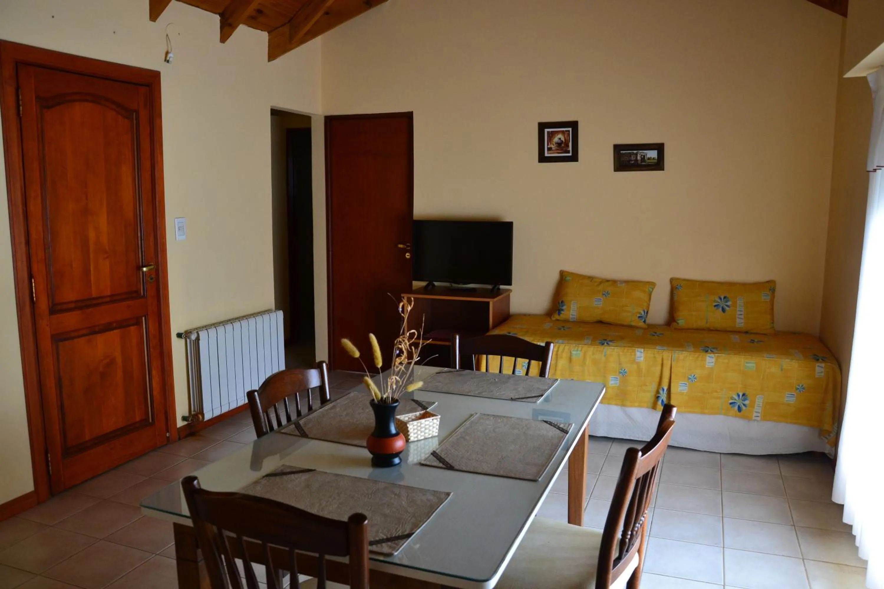 Dining area in Alto Verde Hostería