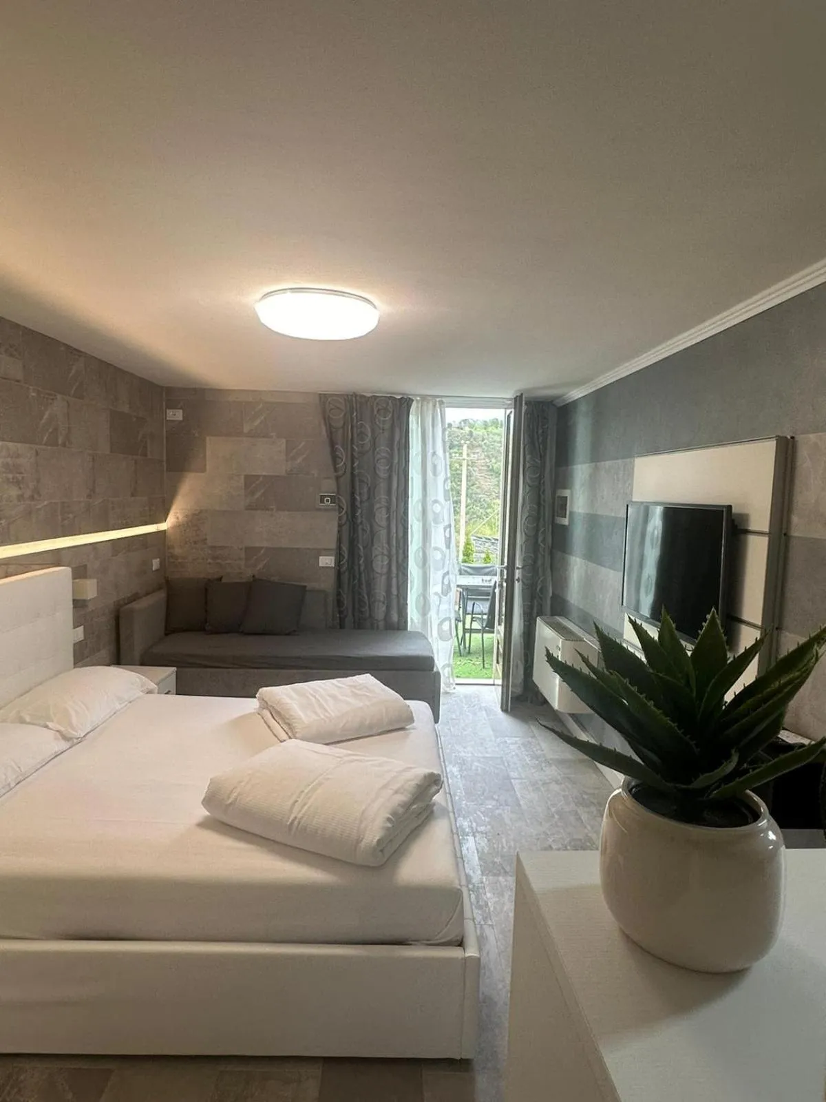 Bed in Residence Delle Rose