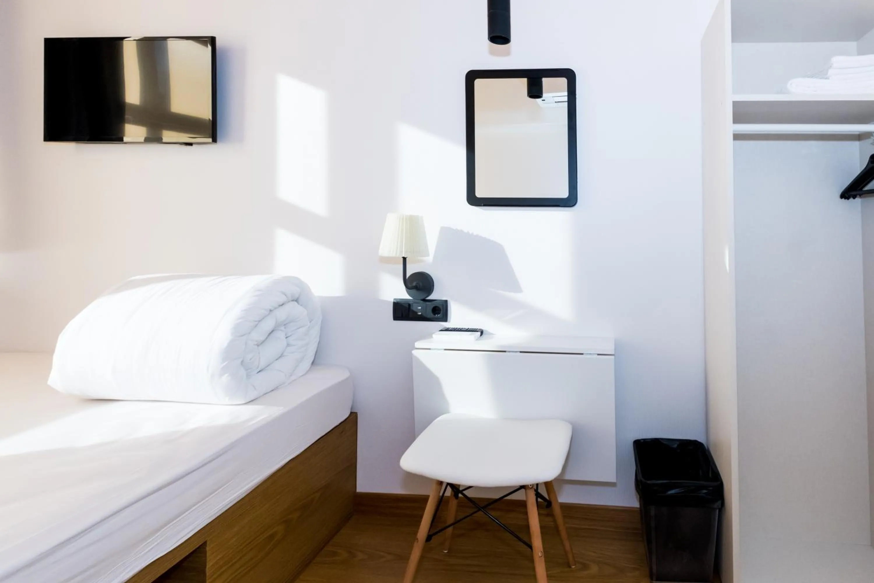 Bed in Far Home Bernabeu