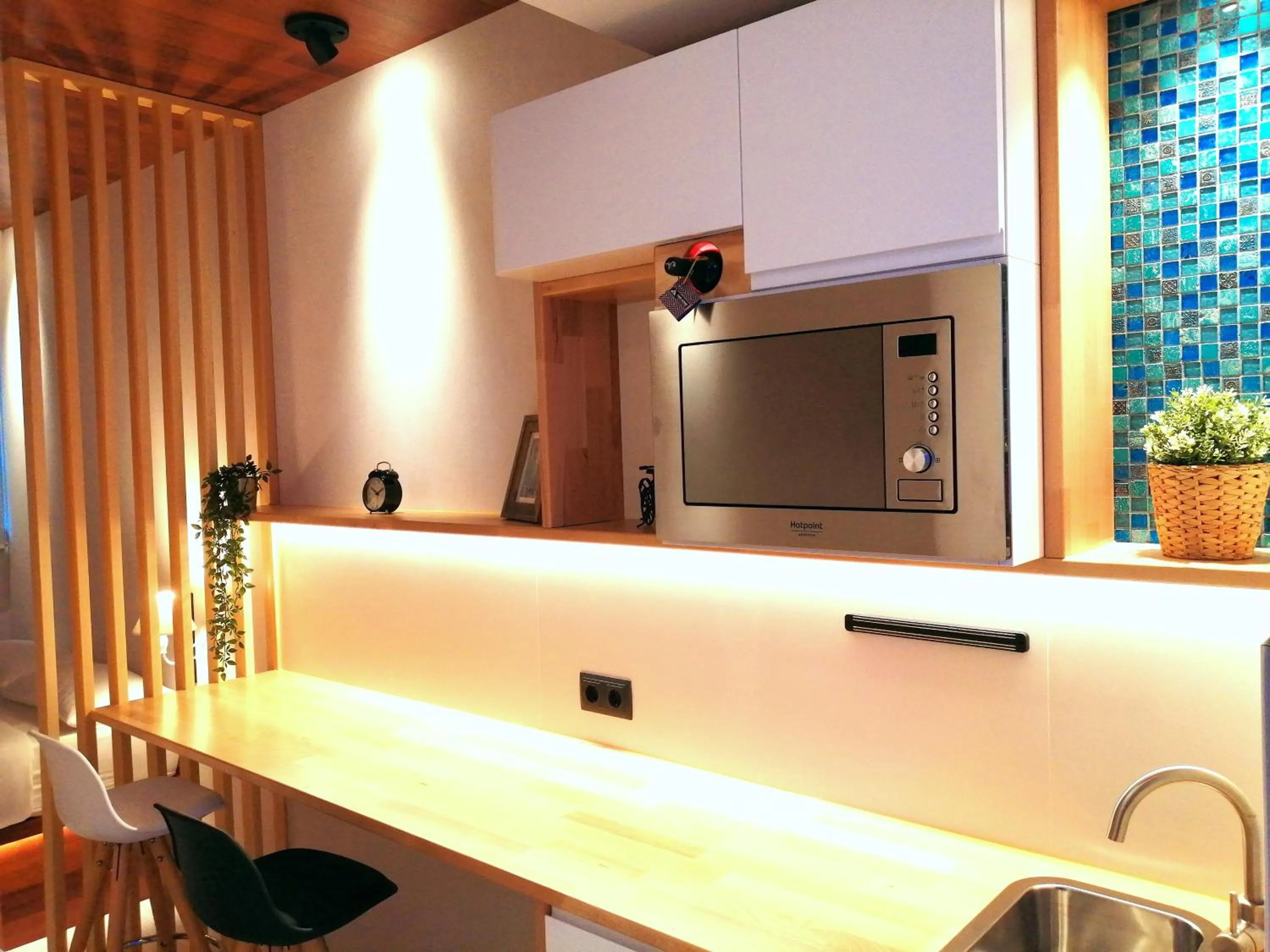Kitchen or kitchenette in Far Home Bernabeu
