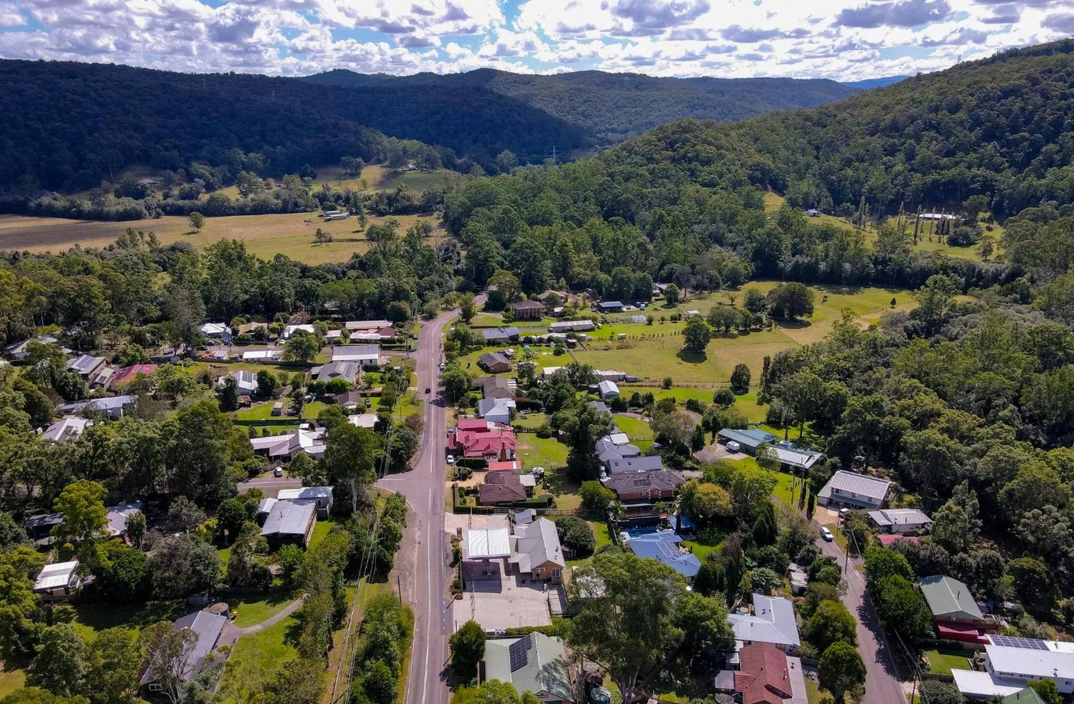 Neighbourhood in Angel Sussurri