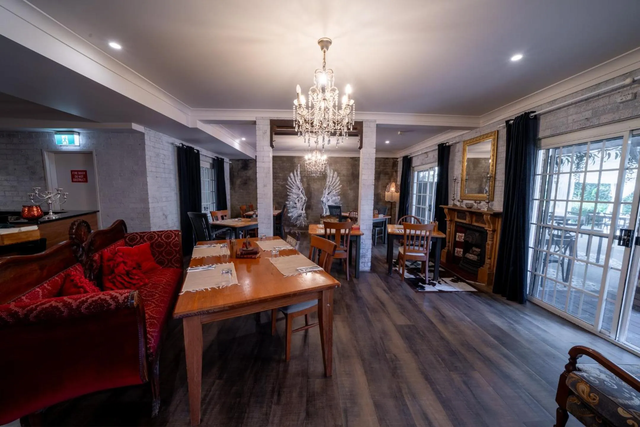 Restaurant/places to eat in Angel Sussurri