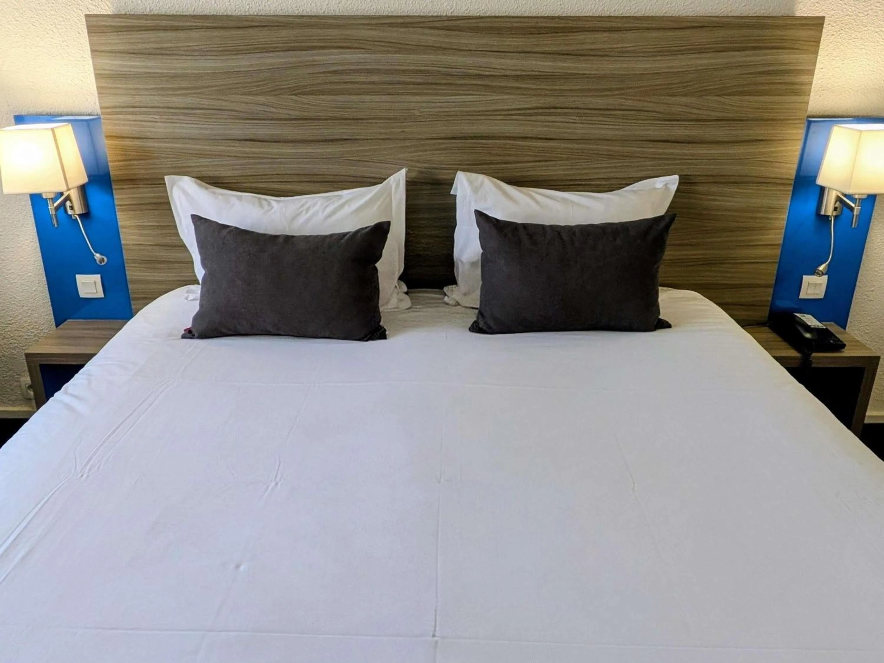 Property building, Bed in ibis Styles Grenoble Centre Gare