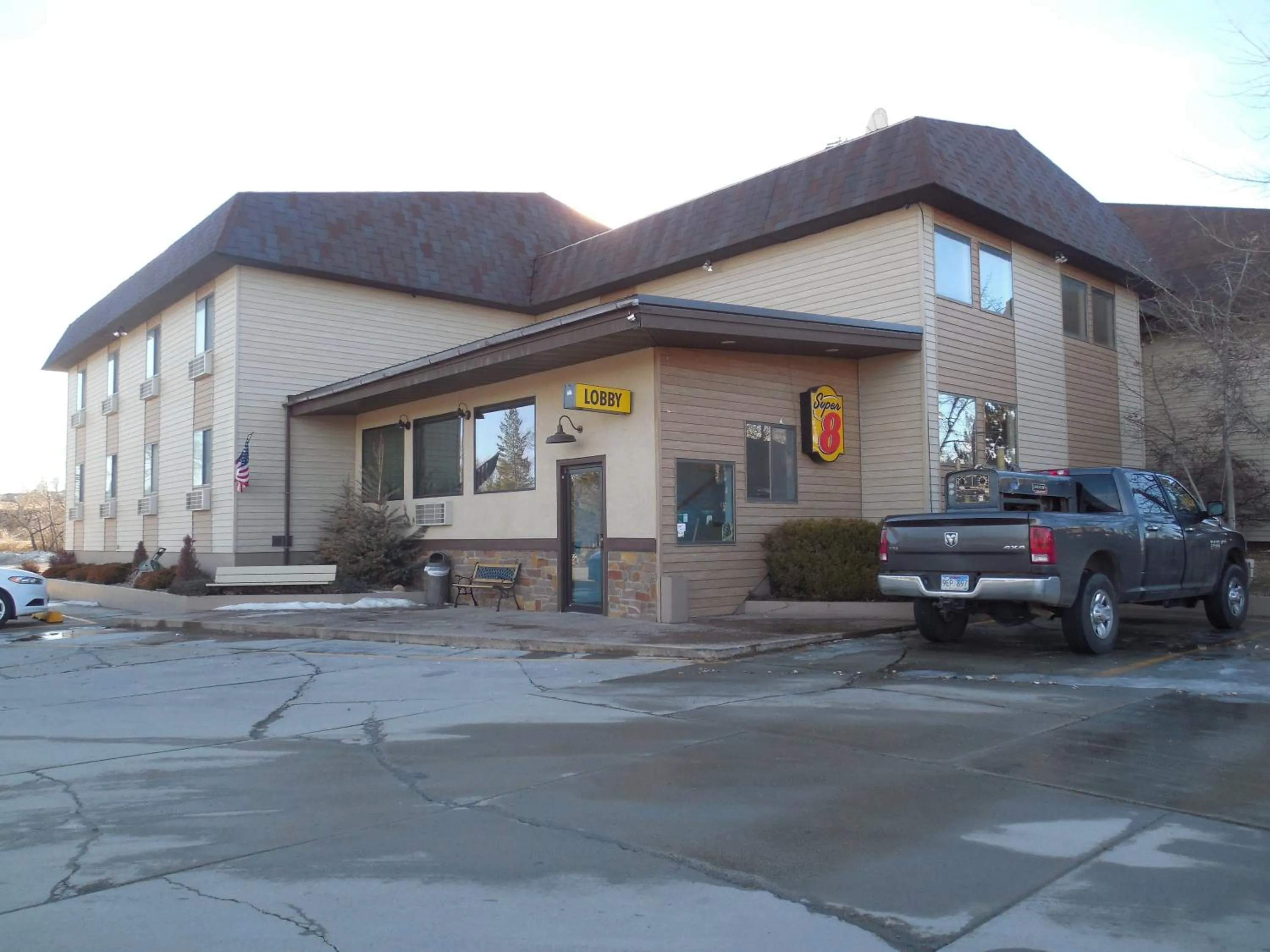 Facade/entrance in Super 8 by Wyndham Buffalo