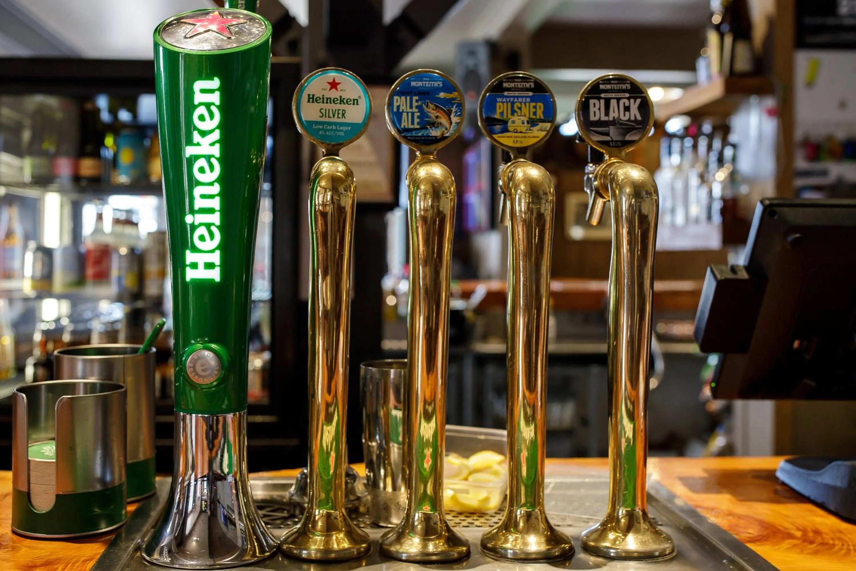 Alcoholic drinks in The Brown Pub