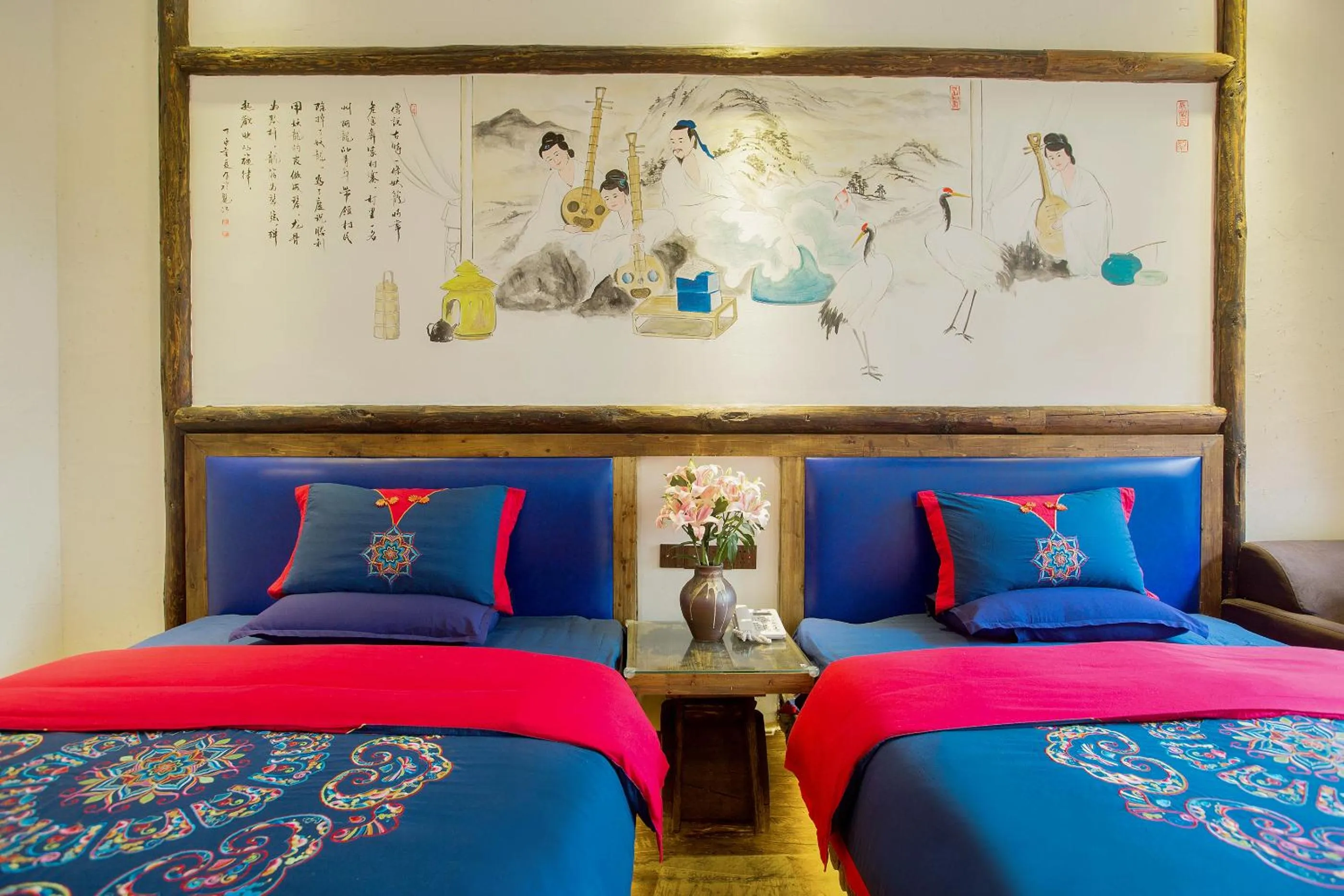 Bed in Old Story Inn Lijiang Old Town