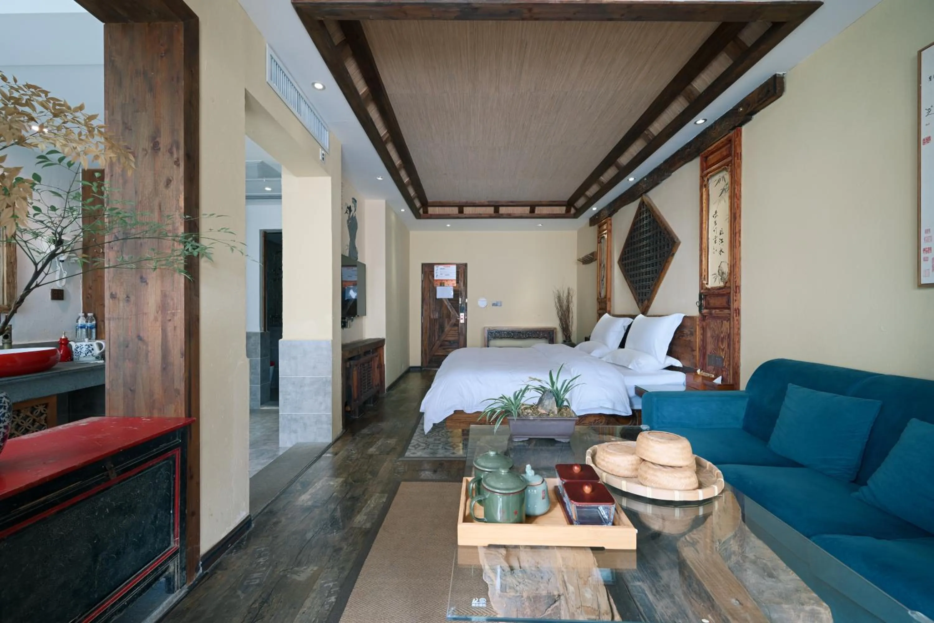 Living room in Old Story Inn Lijiang Old Town