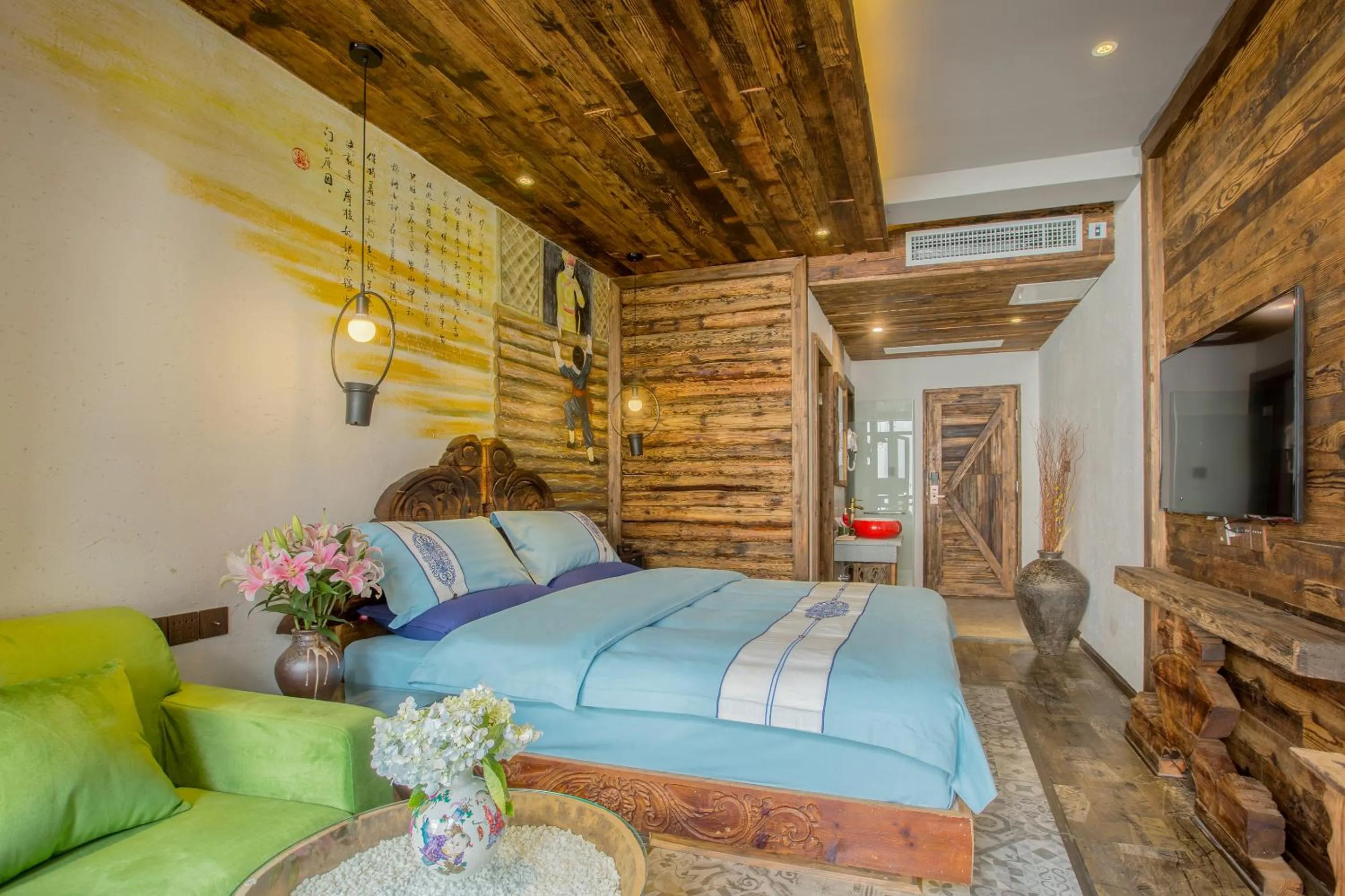 Bedroom, Bed in Old Story Inn Lijiang Old Town