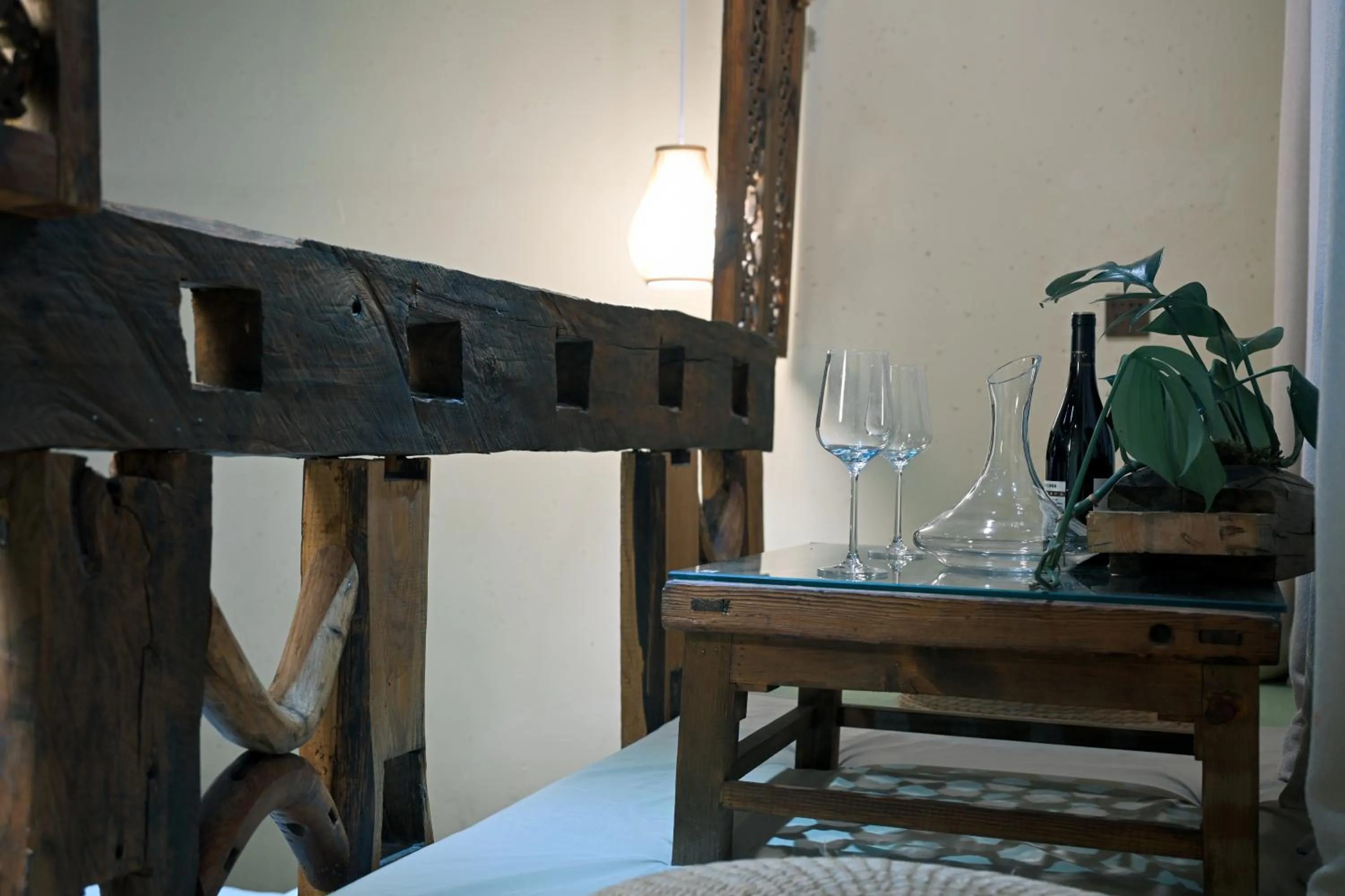 Seating area in Old Story Inn Lijiang Old Town