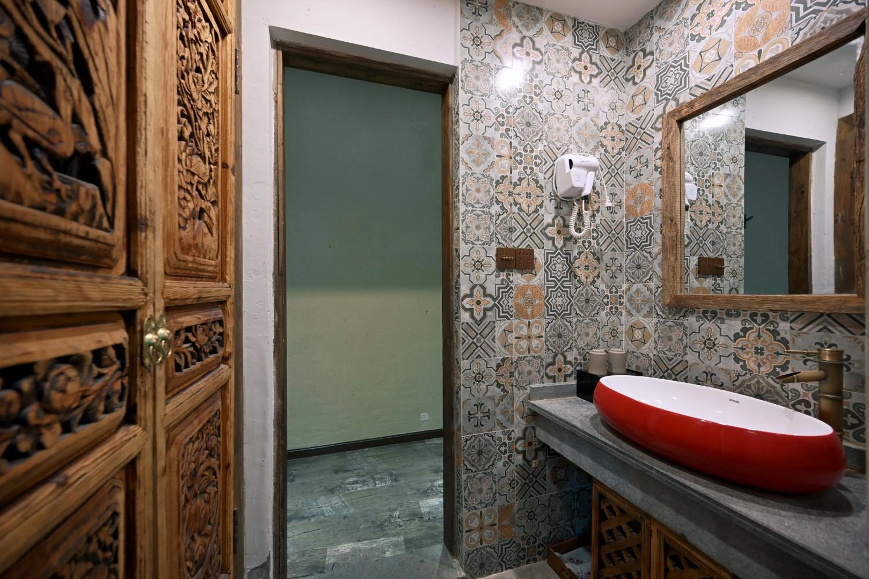 Bathroom in Old Story Inn Lijiang Old Town