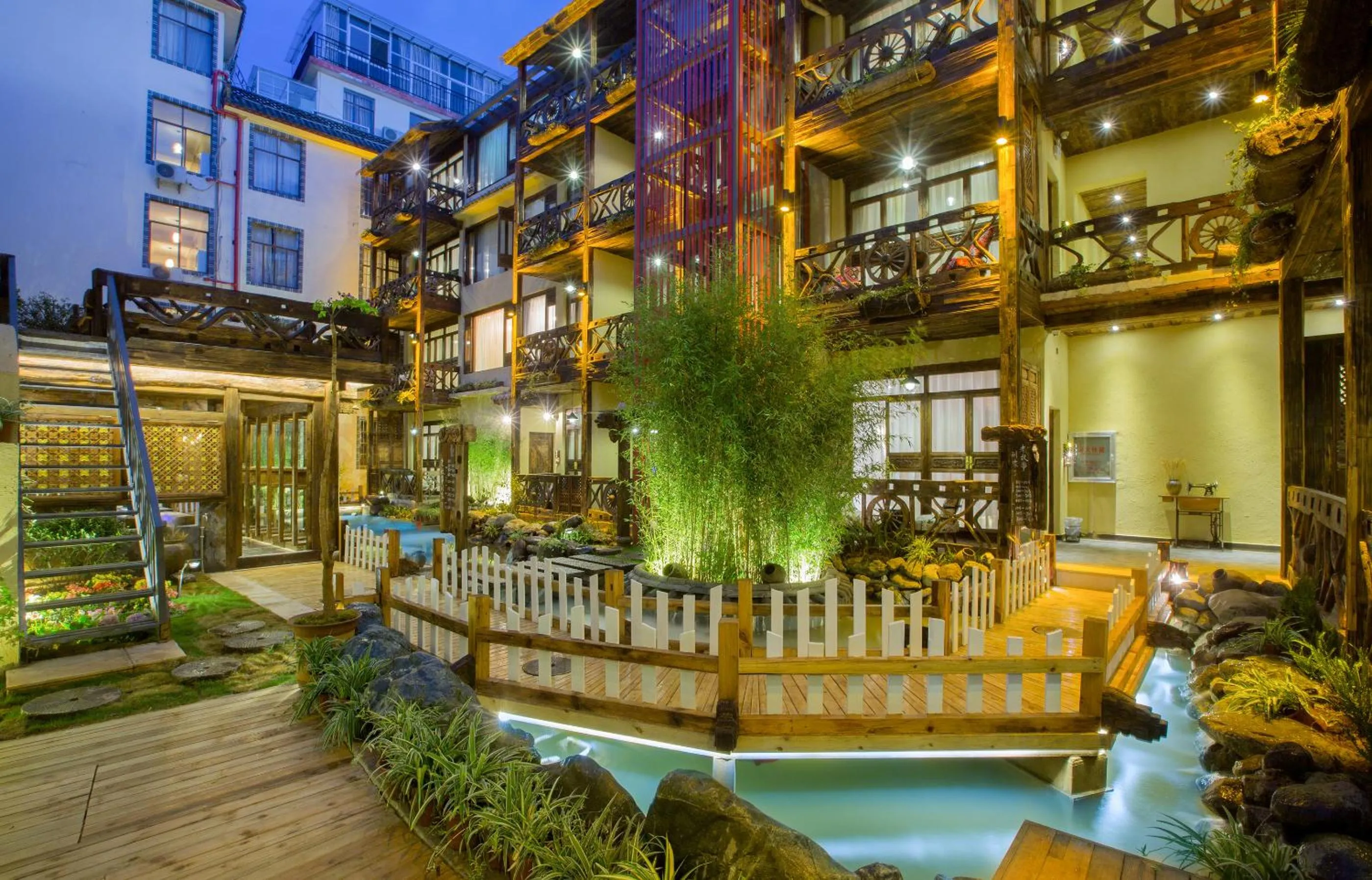 Property building in Old Story Inn Lijiang Old Town