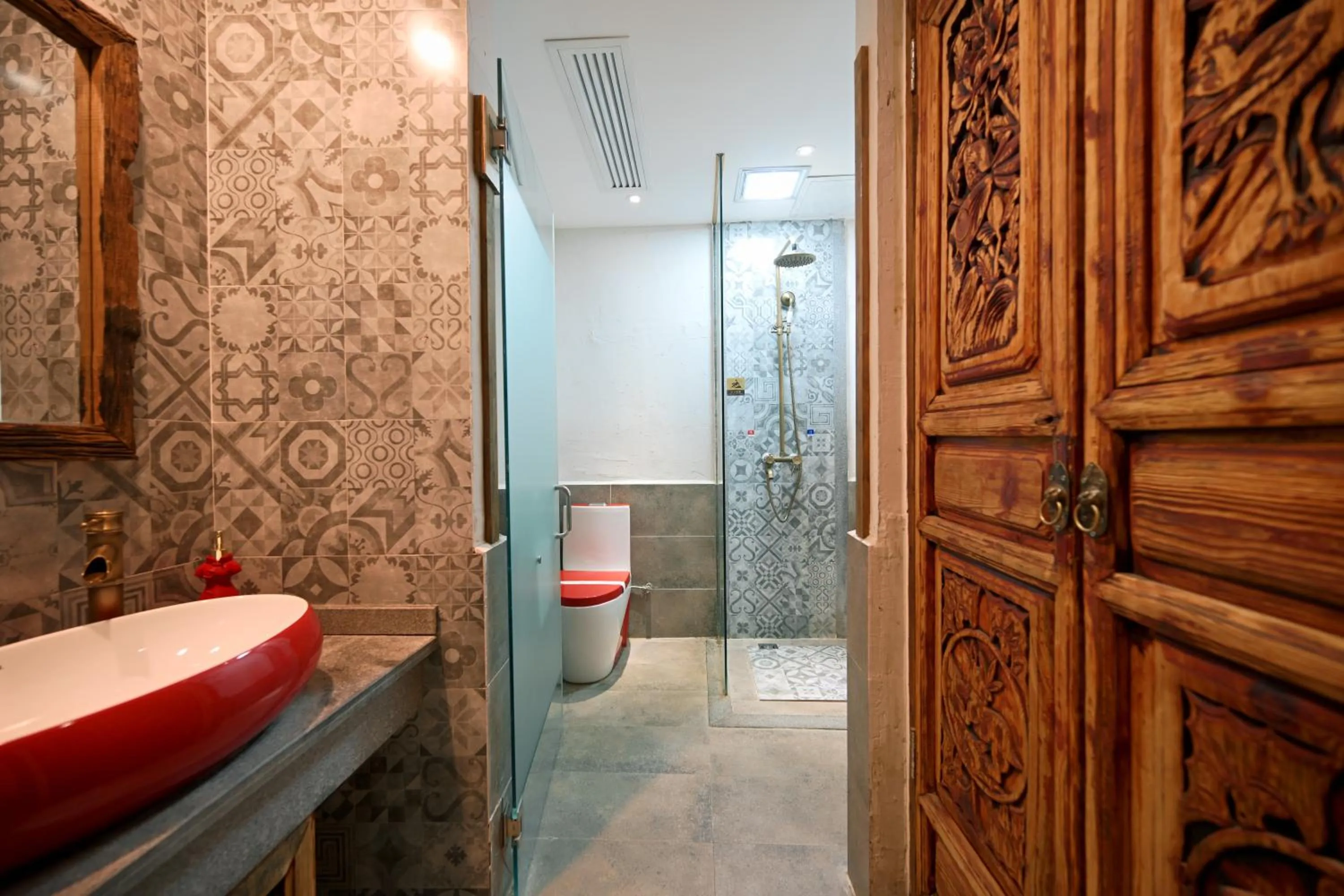 Toilet in Old Story Inn Lijiang Old Town