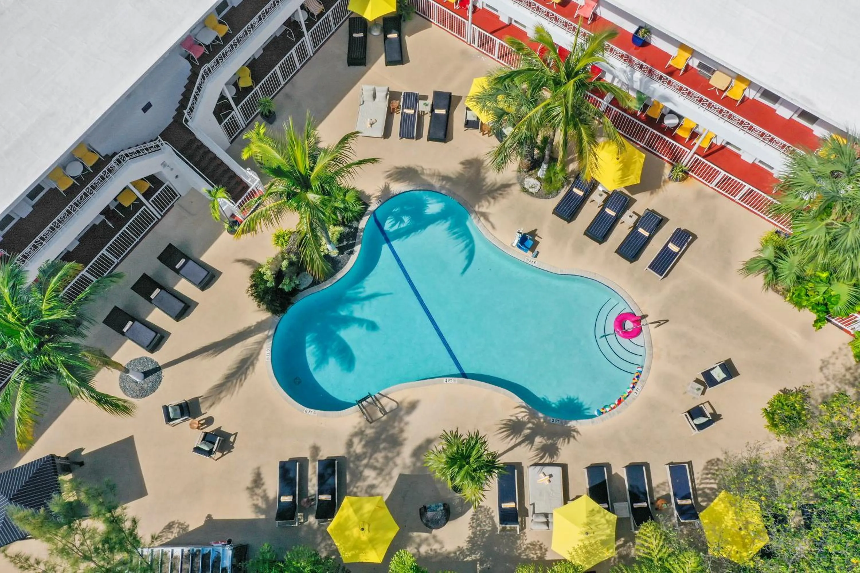 Bird's eye view in Tradewinds Apartment Hotel Miami Beach