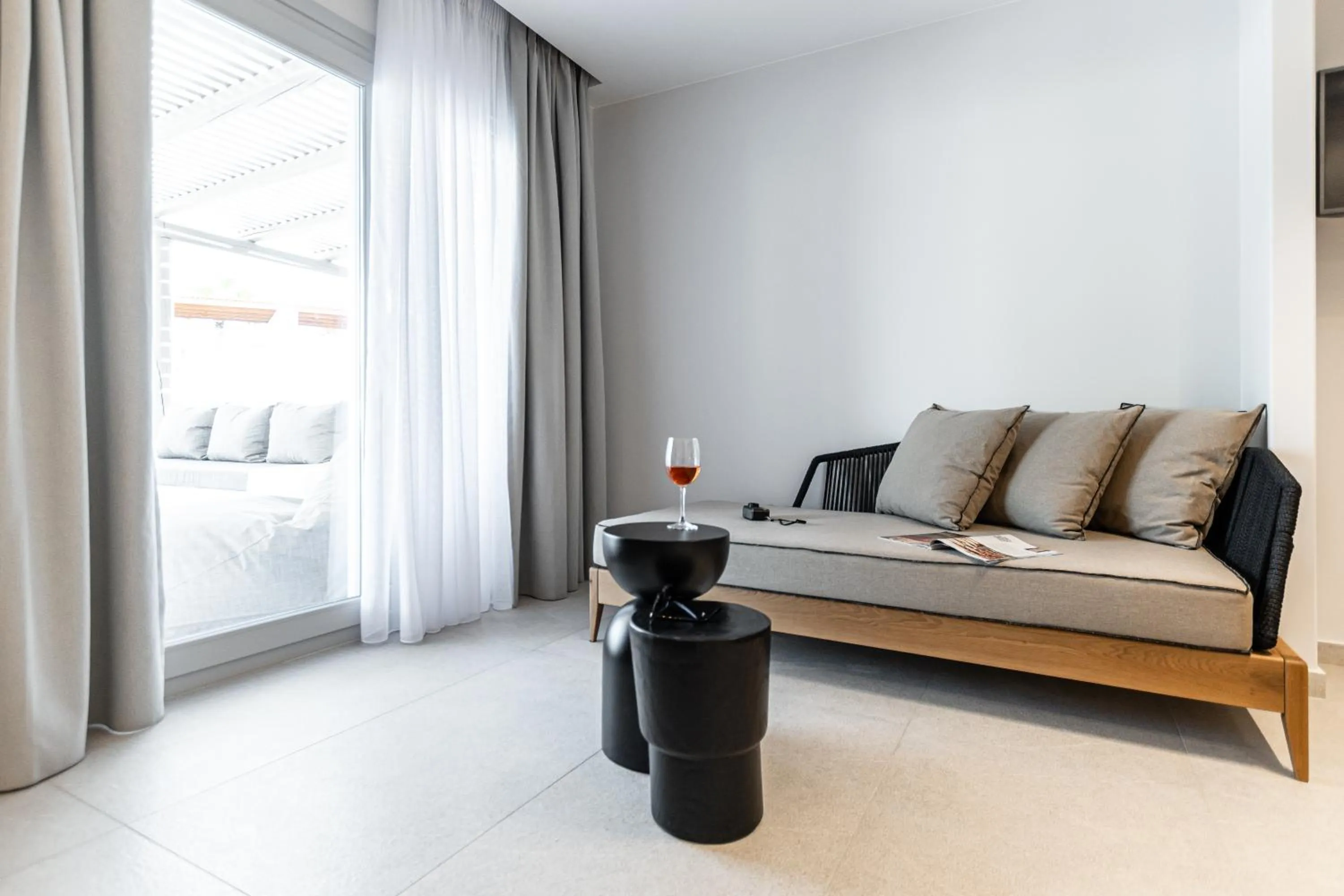 Photo of the whole room, Bed in Lianos Village