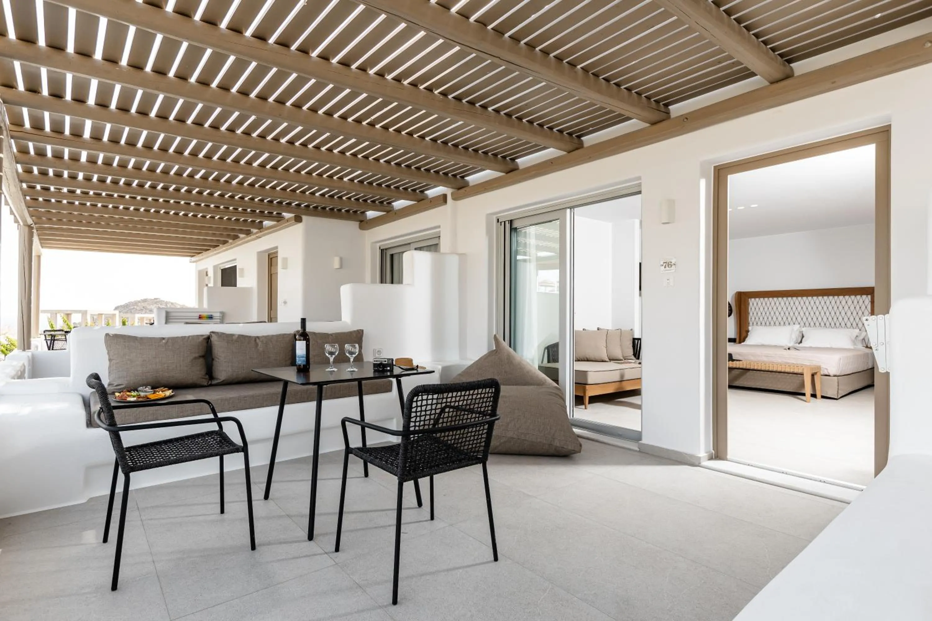 Balcony/Terrace, Bed in Lianos Village