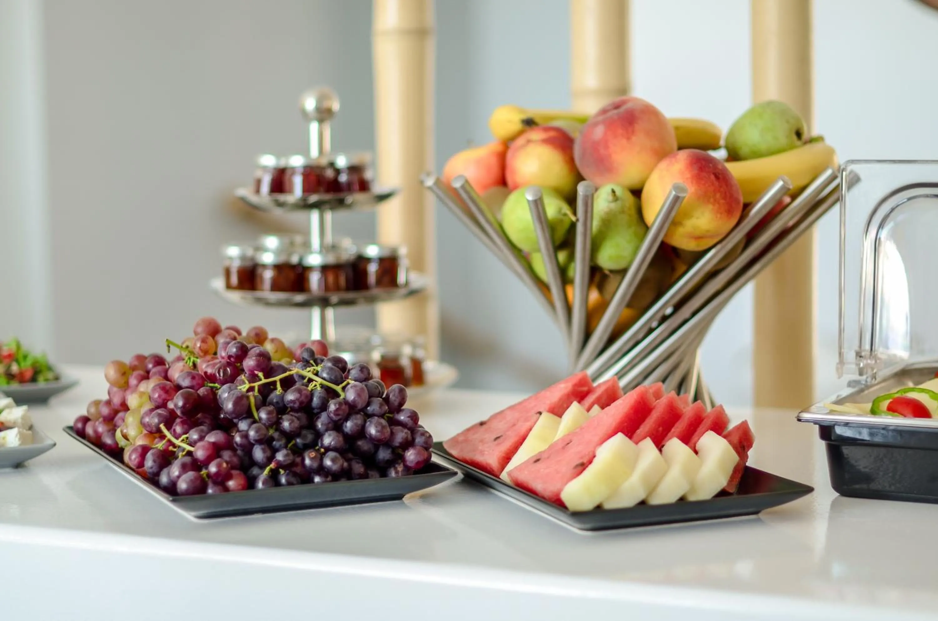 Breakfast in Lianos Village