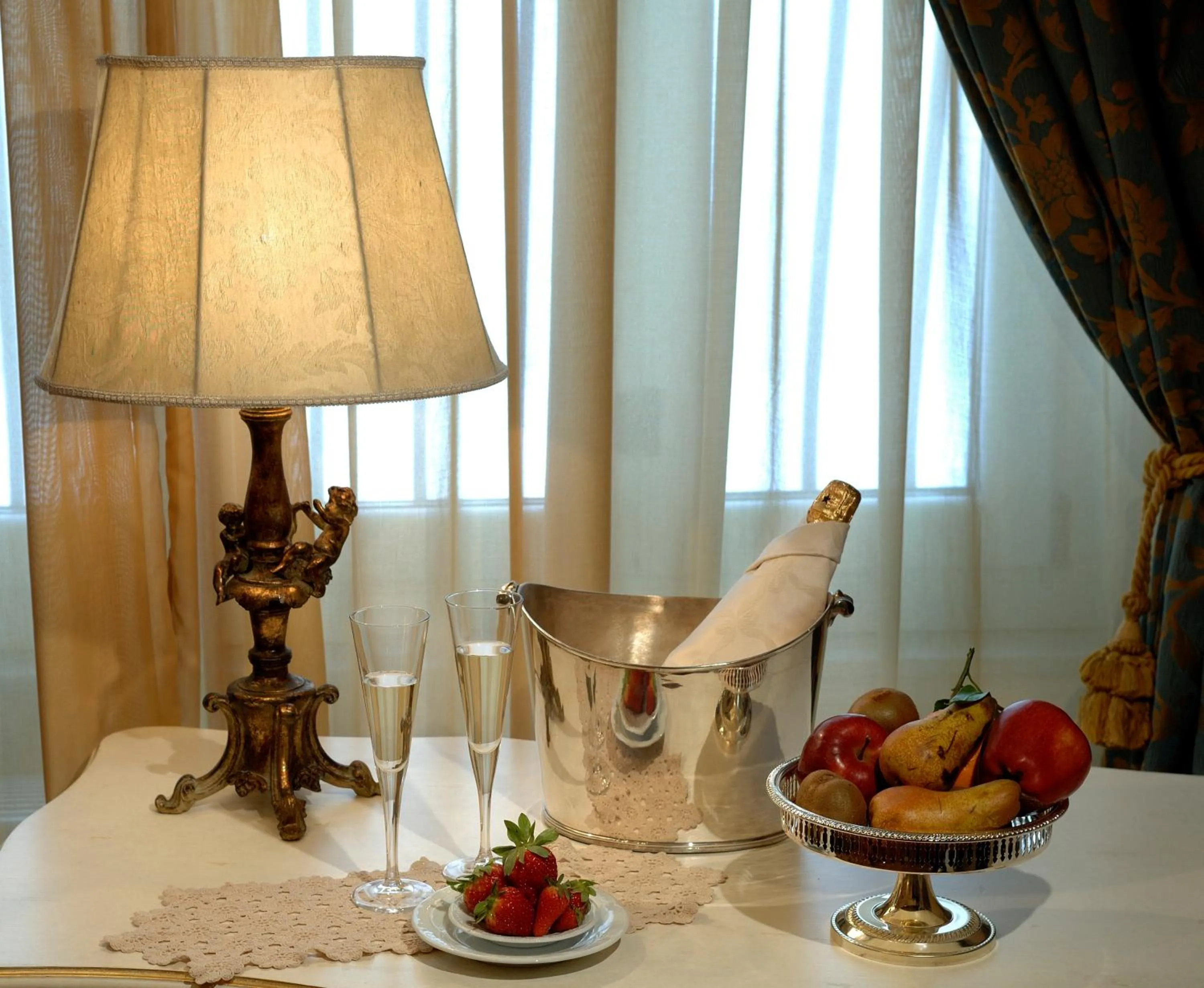 Food and drinks in Hotel Villa Dorata