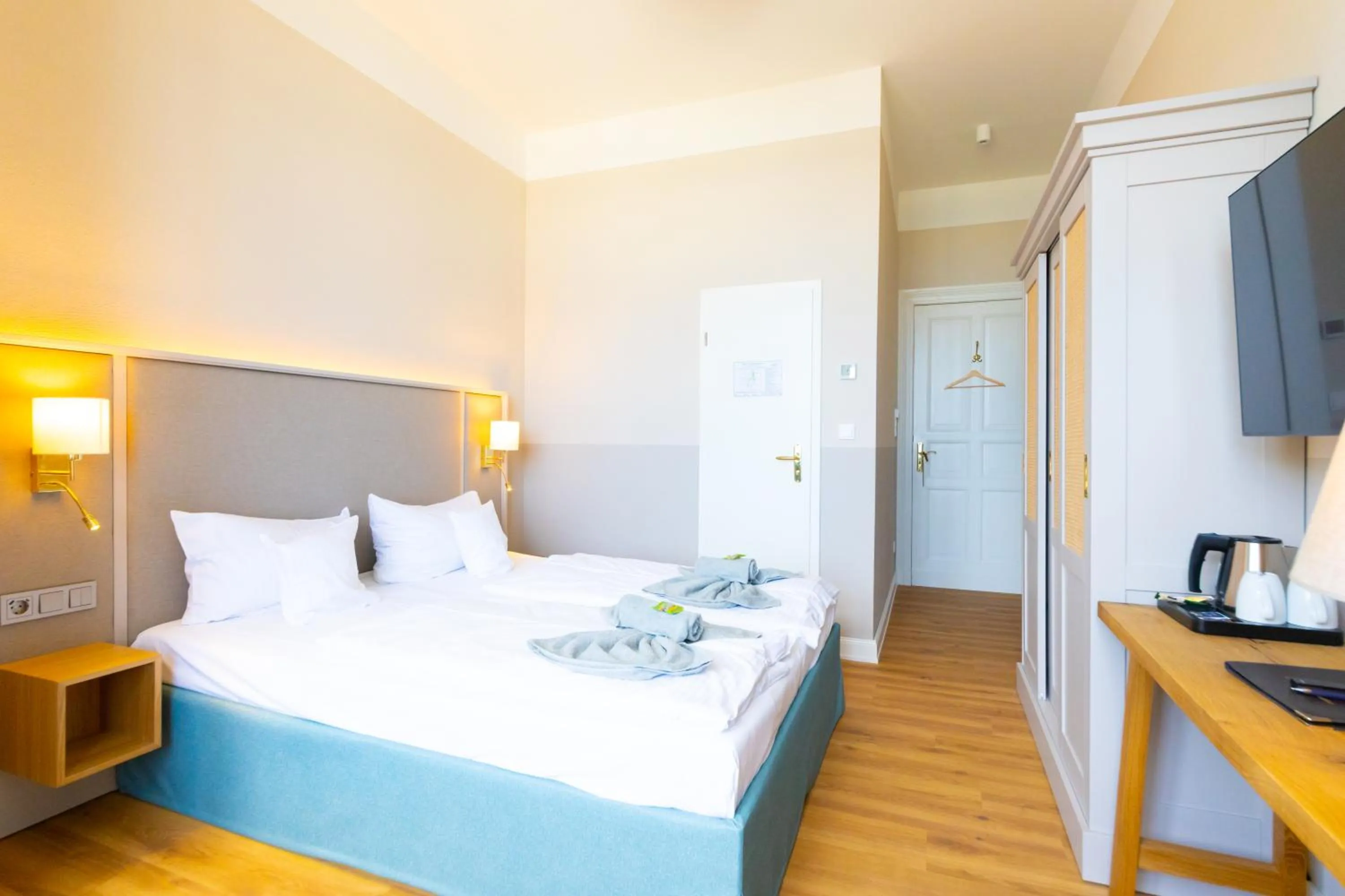 Bed in Hotel Germania