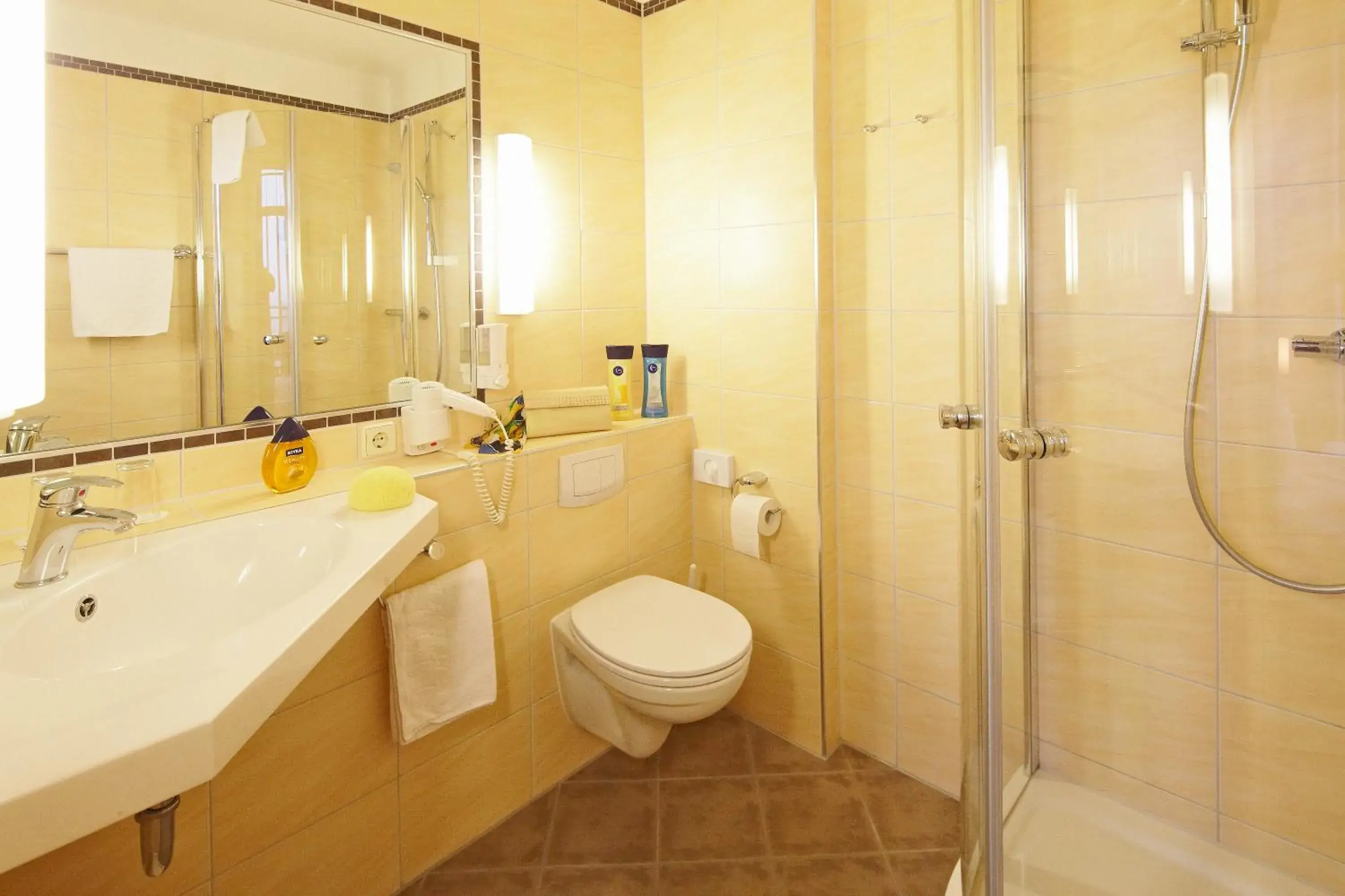 Double Room in Hotel Germania Double Room in Hotel Germania