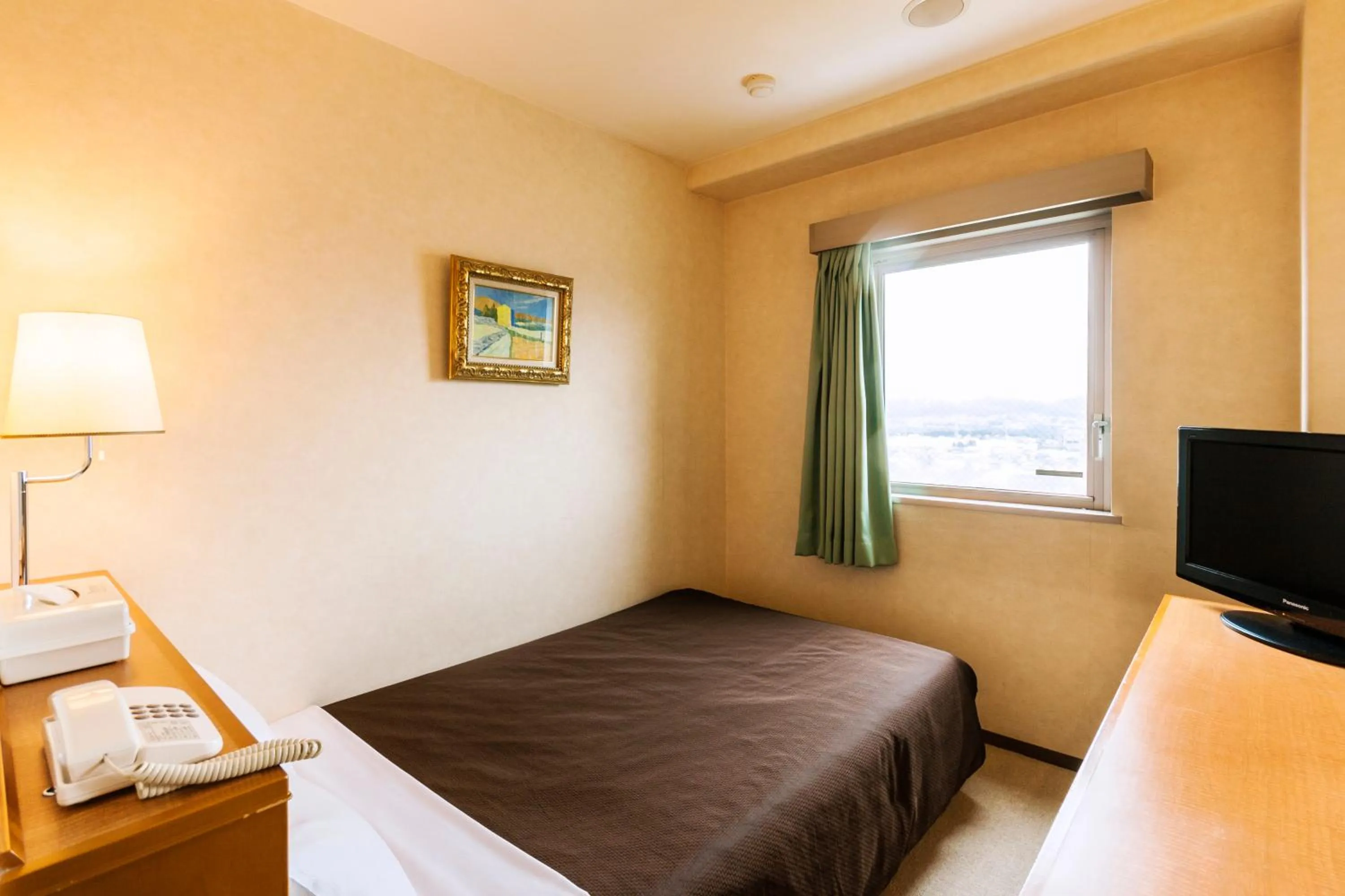 Bed in Komagane Premont Hotel