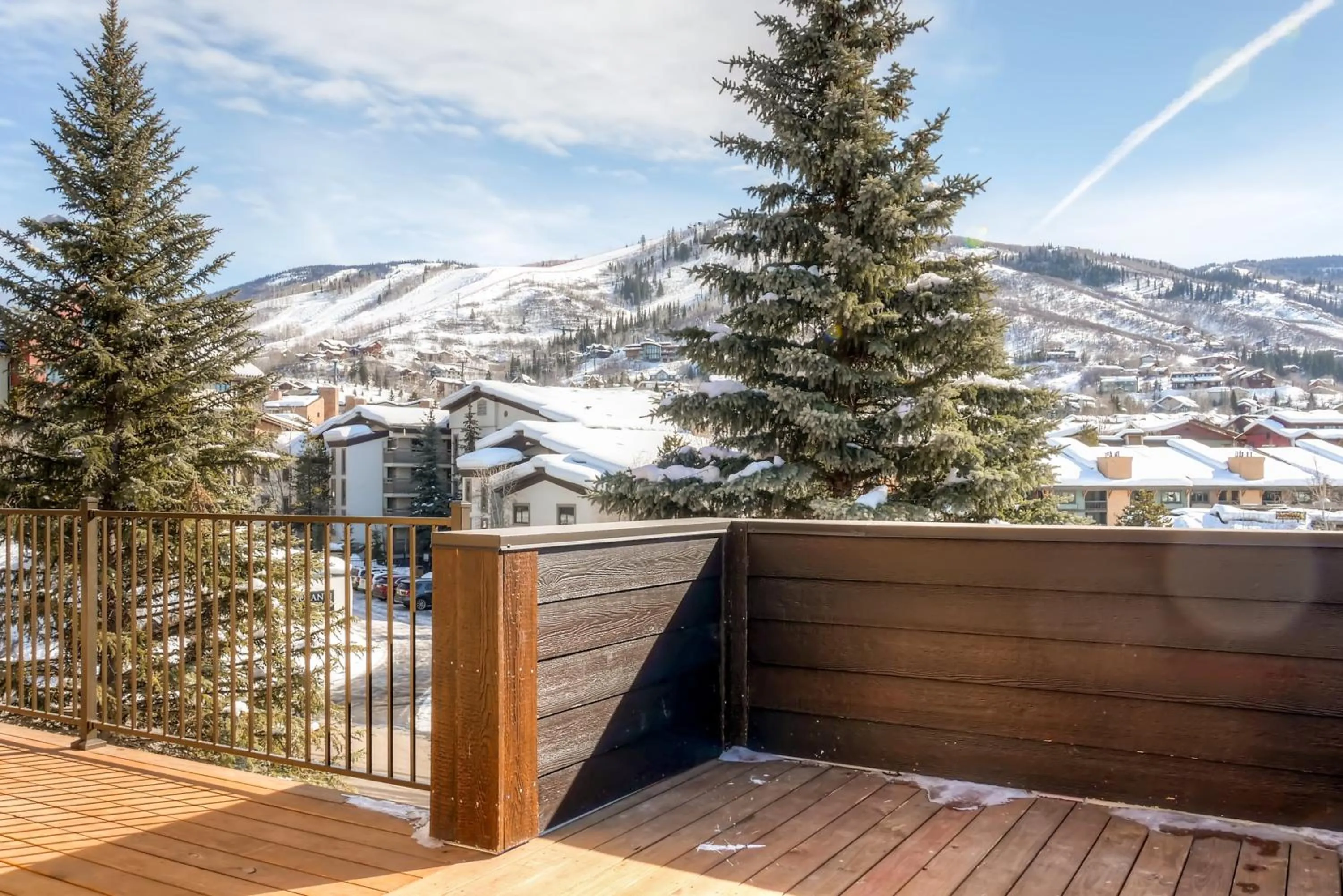 Mountain view in Snow Flower Condos