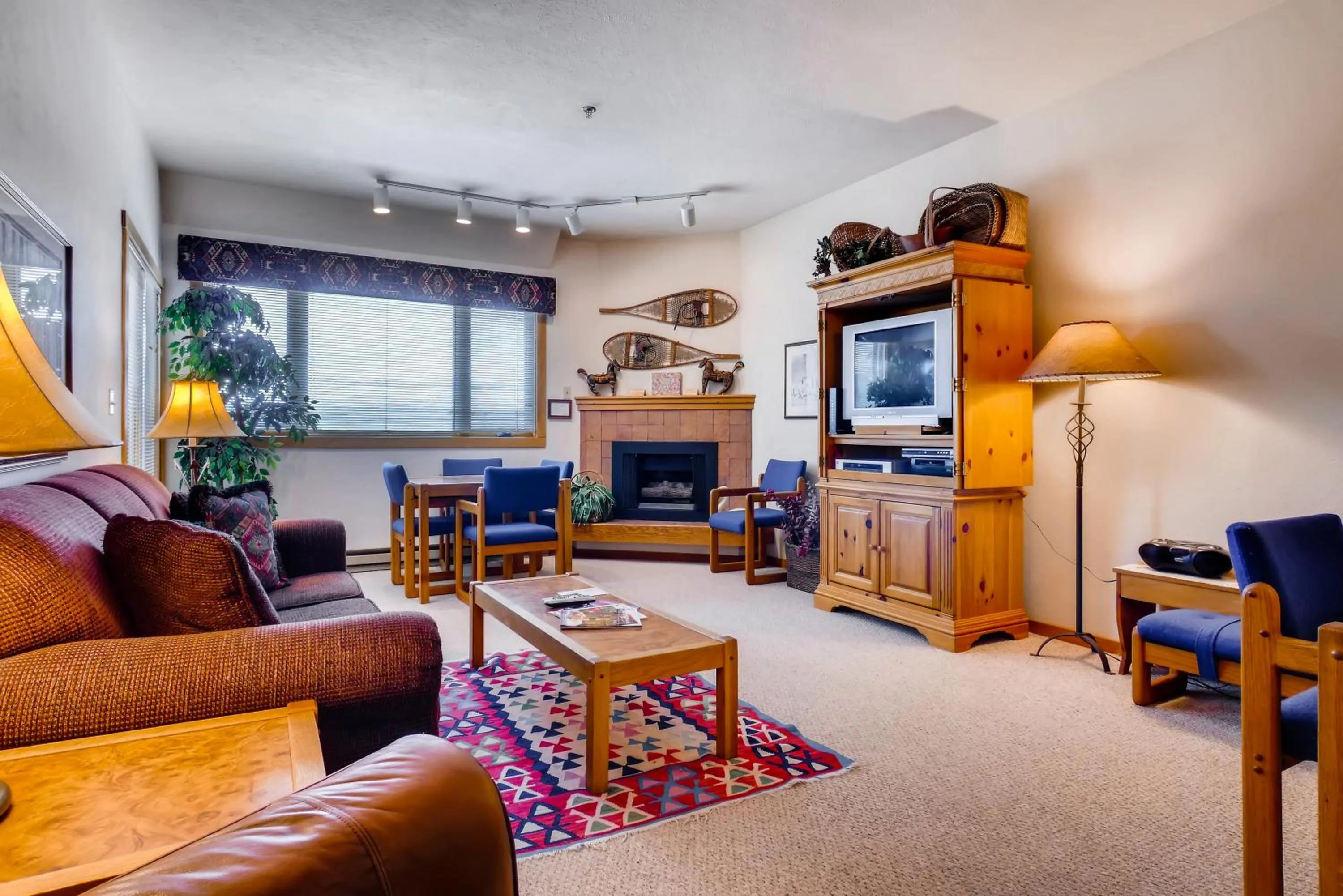 TV and multimedia in Snow Flower Condos