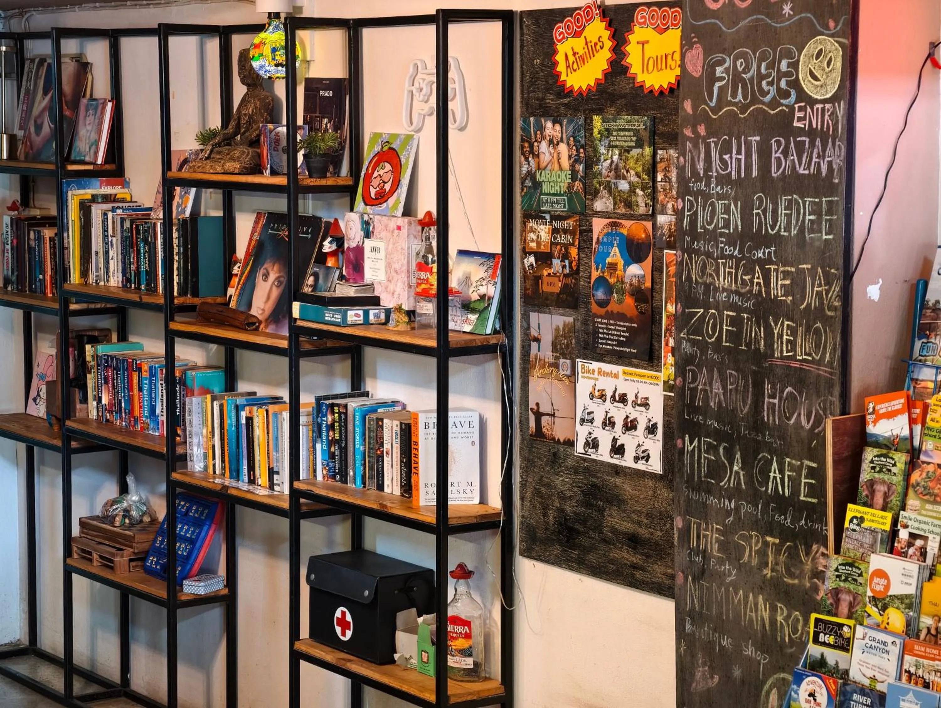 The Cabin Backpackers Hostel & Bar