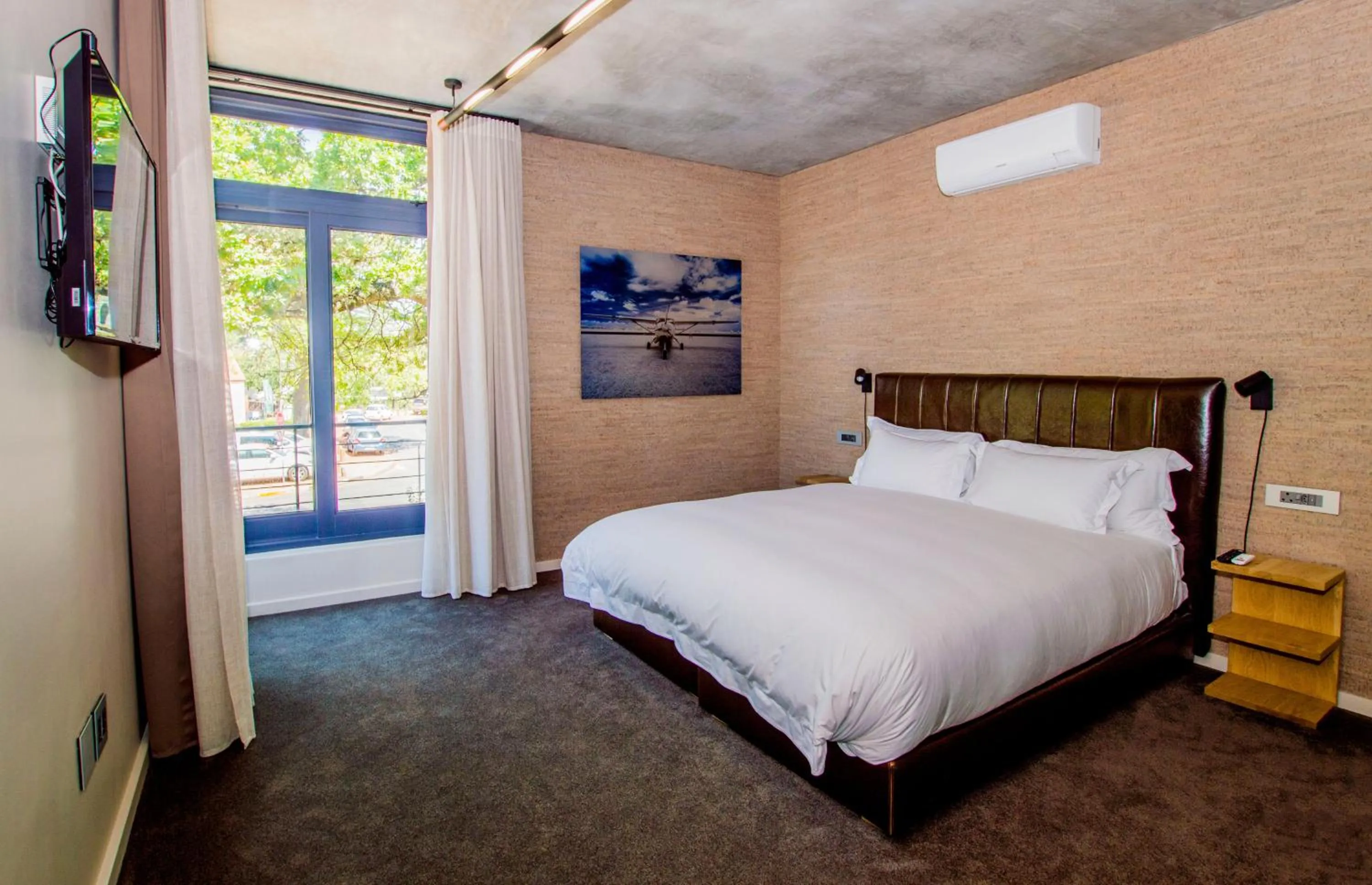 Bed in De Haas Living @ Die Laan 2