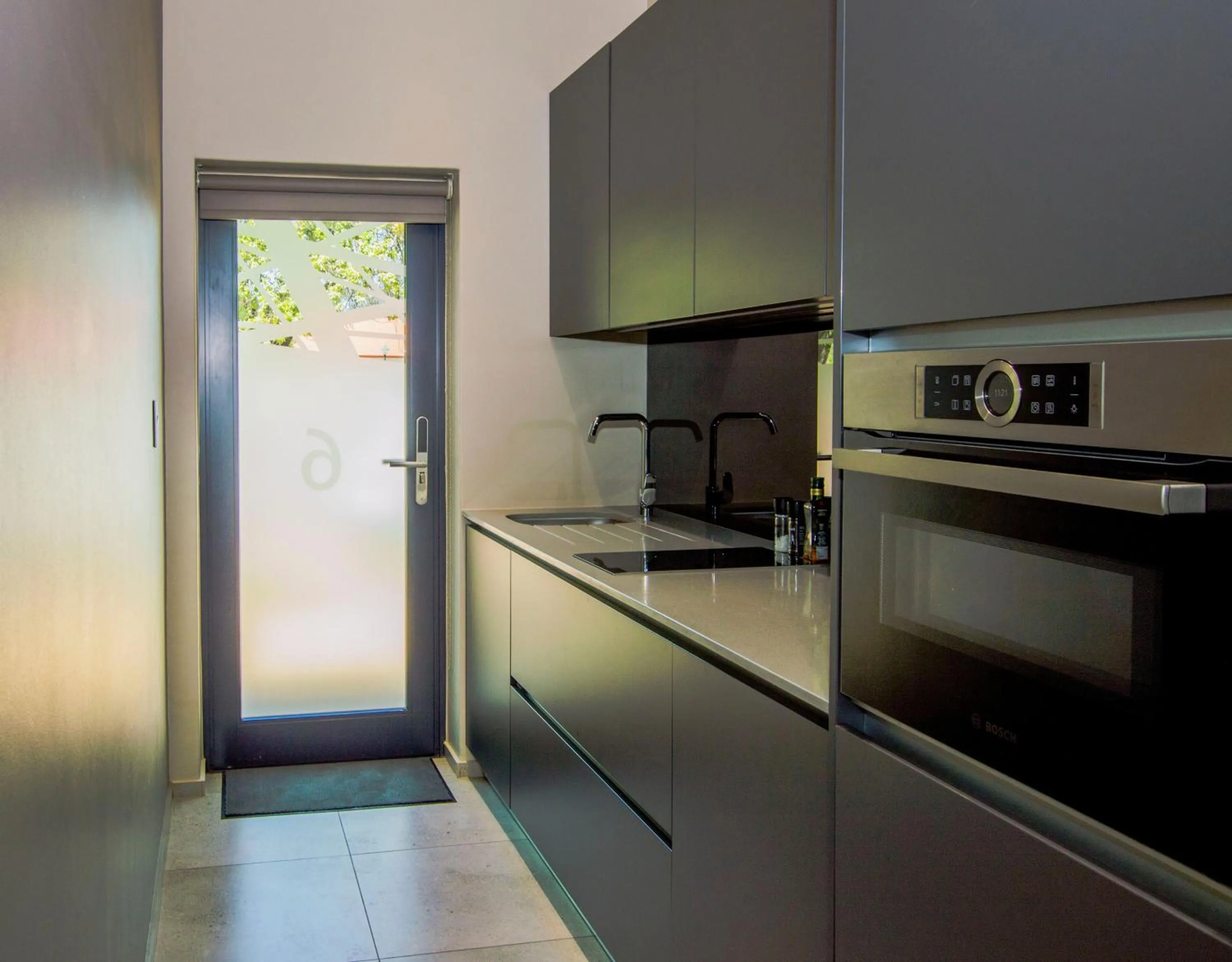 Kitchen or kitchenette in De Haas Living @ Die Laan 2