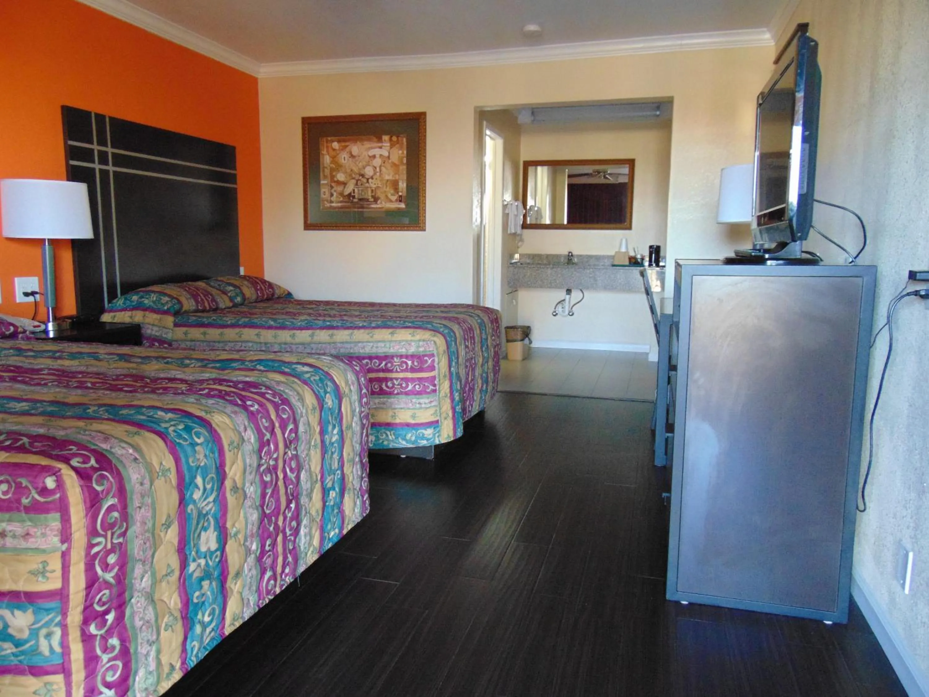 Bedroom, Bed in Heart of Texas Motel