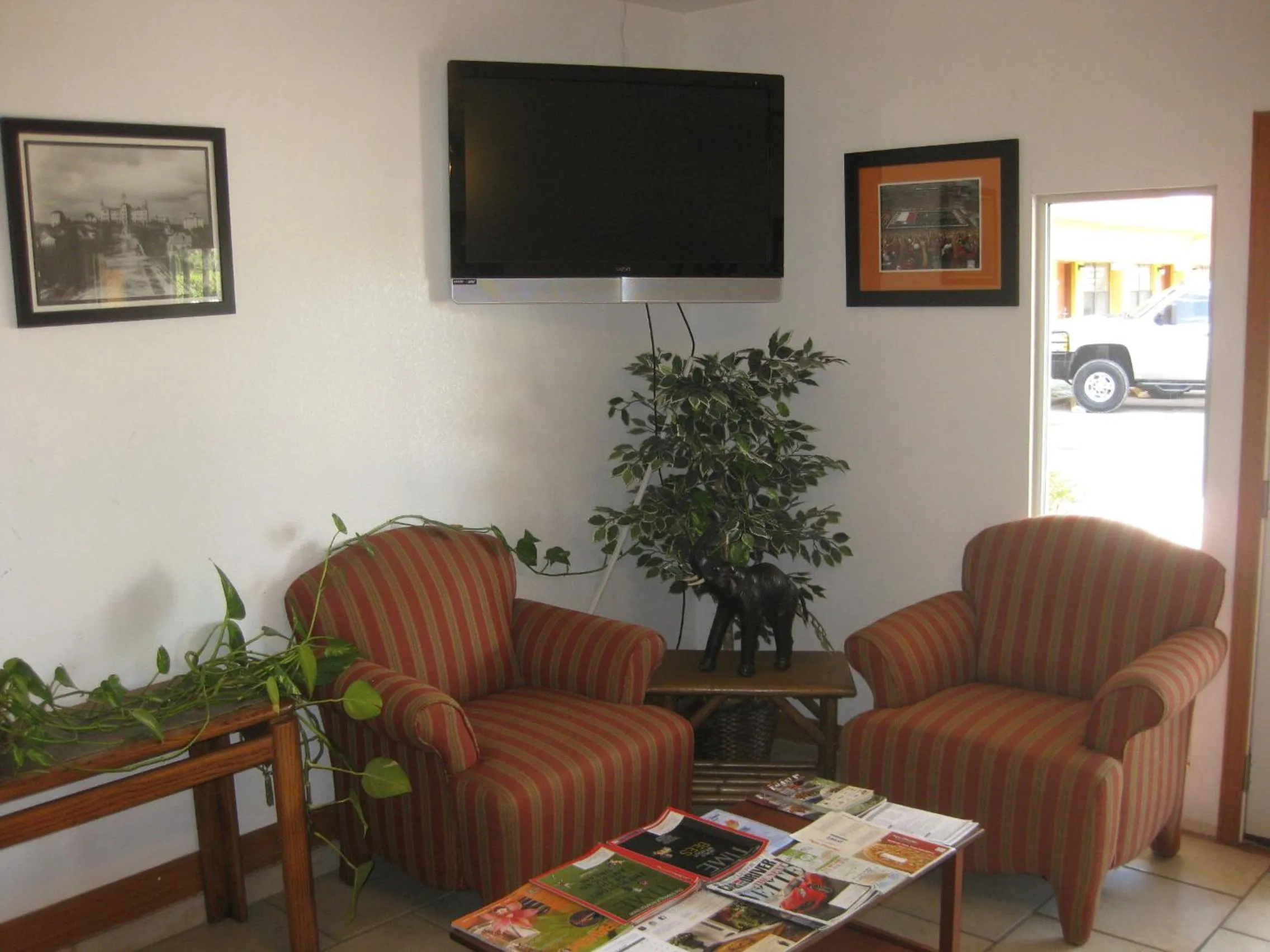 Lobby or reception in Heart of Texas Motel