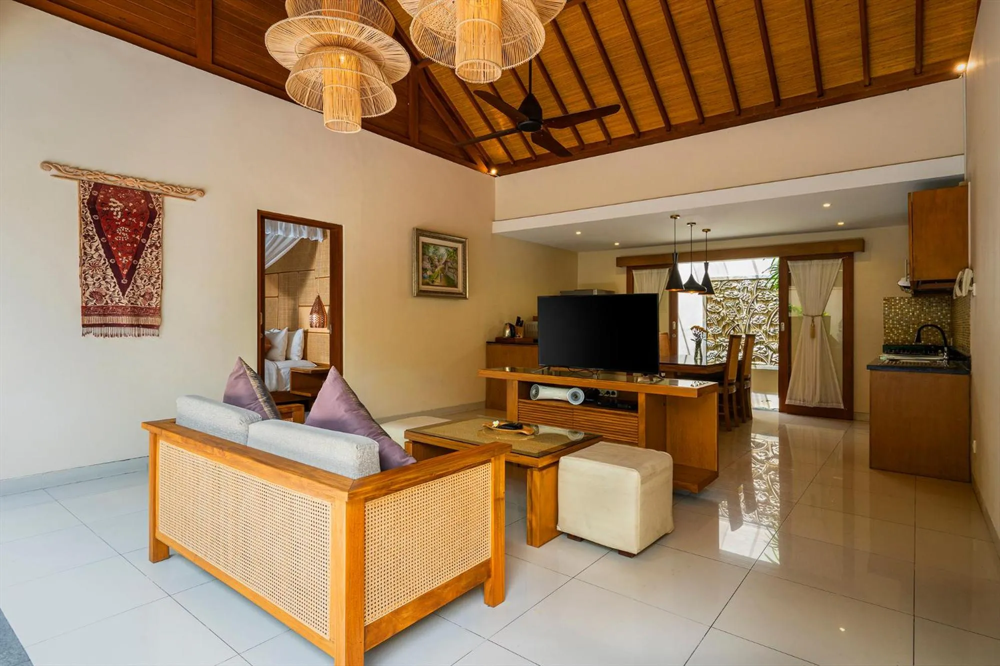 TV and multimedia in Lasanti Villas Seminyak