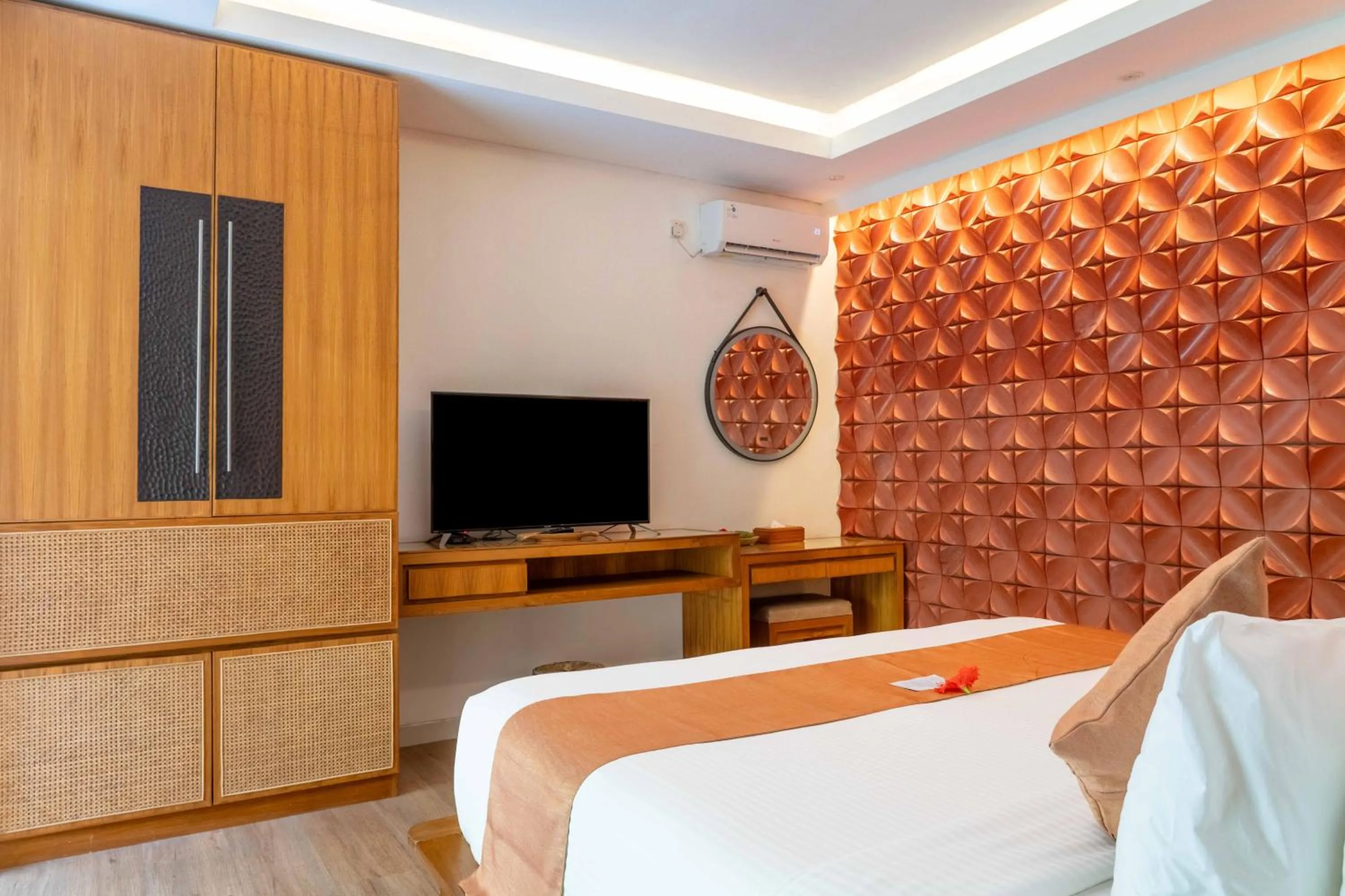 Bed in Lasanti Villas Seminyak