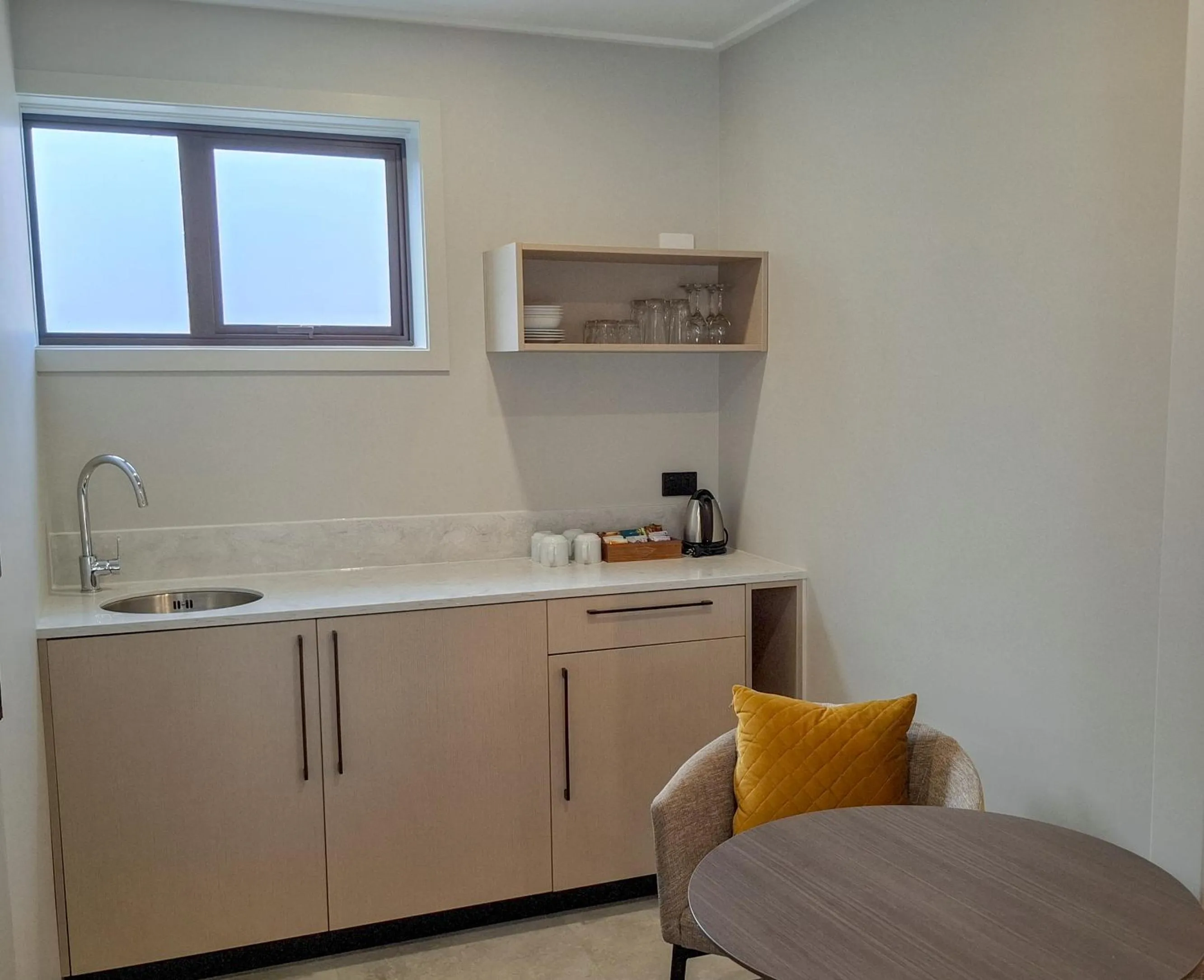 Coffee/tea facilities in Distinction Coachman Hotel, Palmerston North