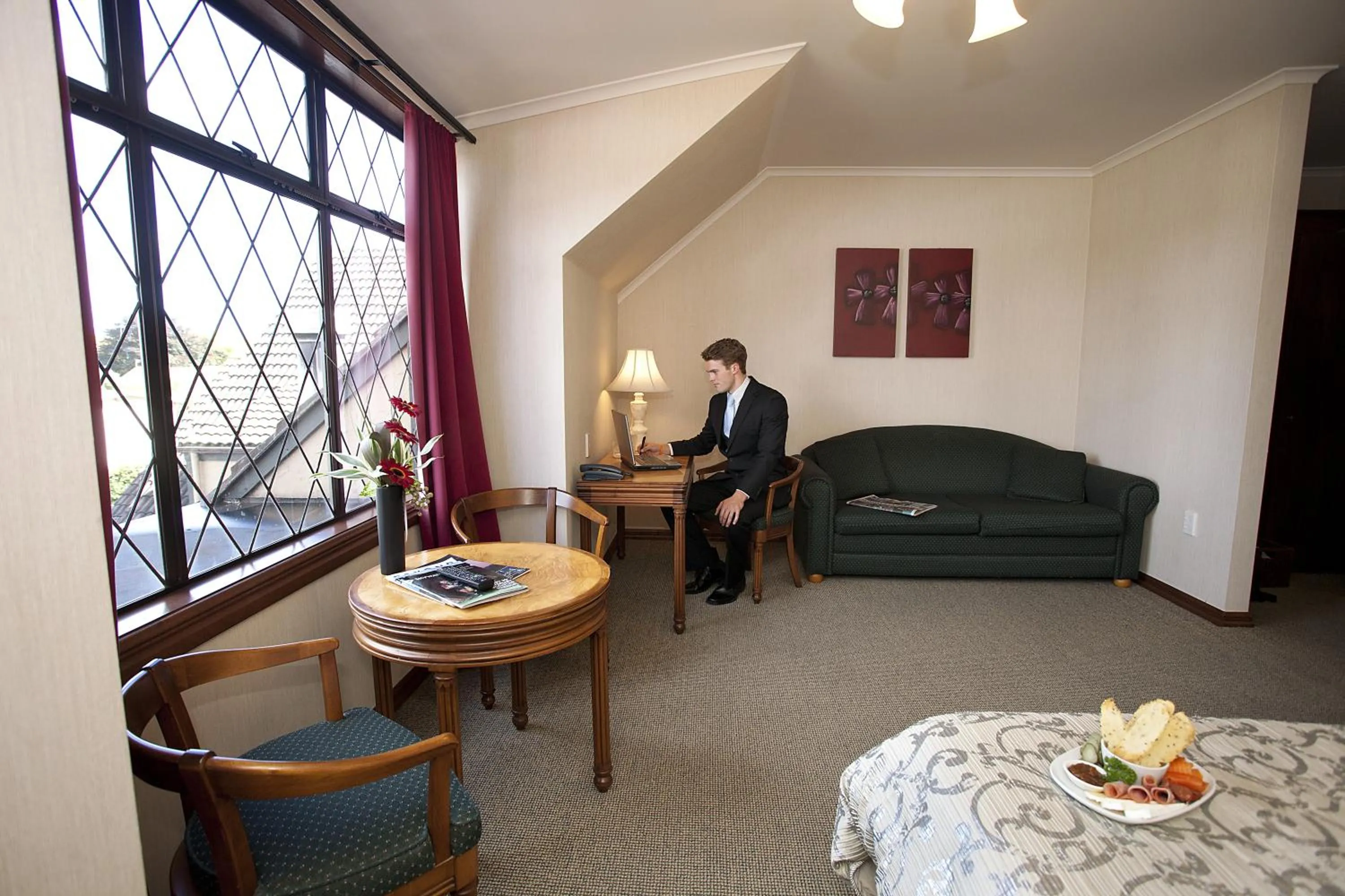 Photo of the whole room in Distinction Coachman Hotel, Palmerston North