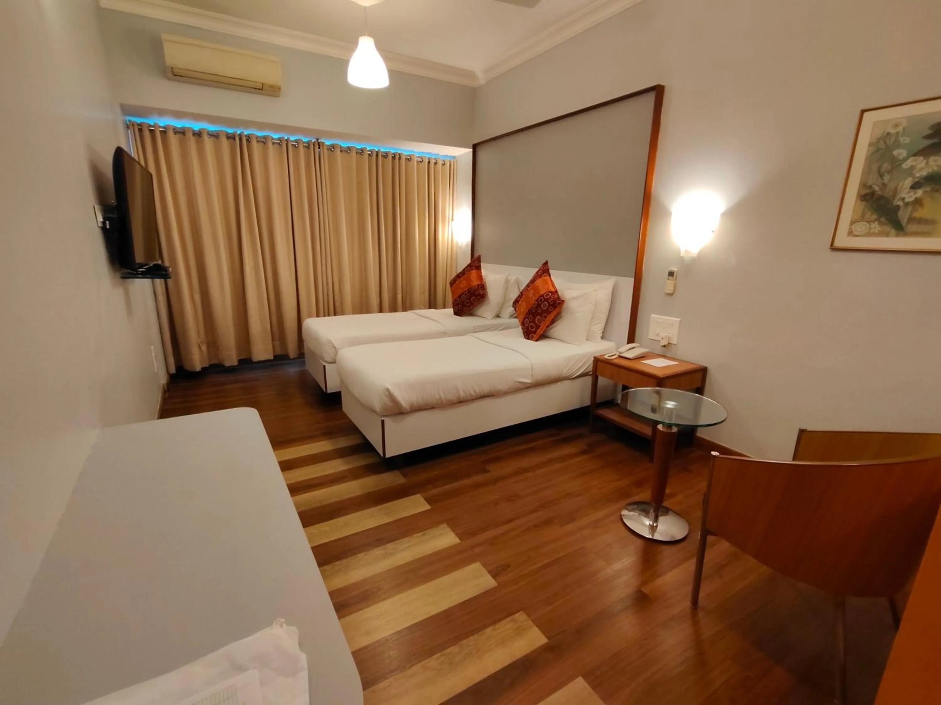 Deluxe Room - single occupancy in Regency Hotel