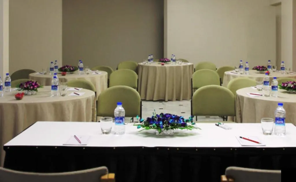 Business facilities in Regency Hotel