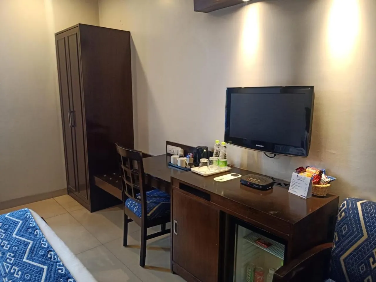 Coffee/tea facilities, Bed in Rockland Hotel, C.R Park