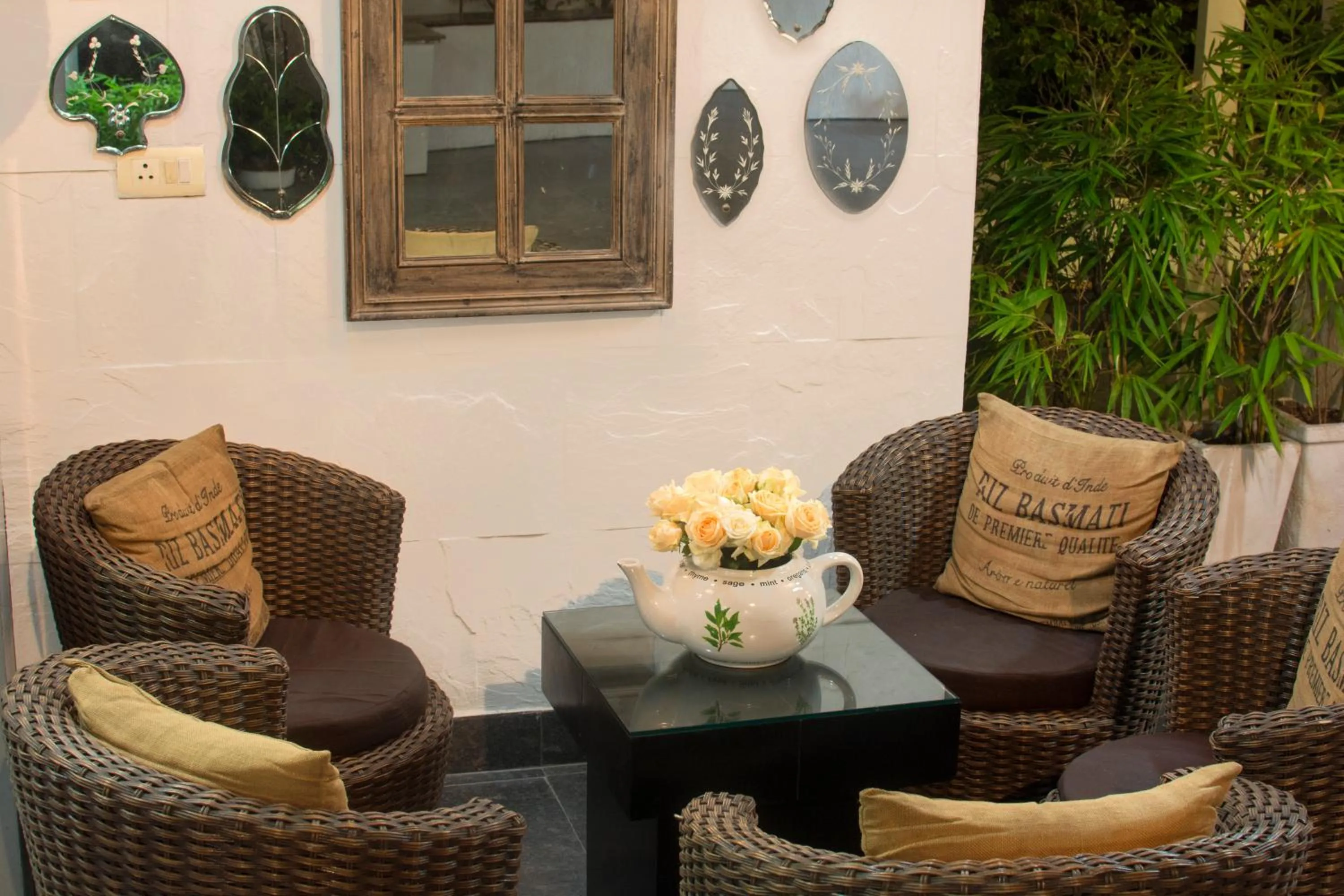 Seating area in Rockland Hotel, C.R Park