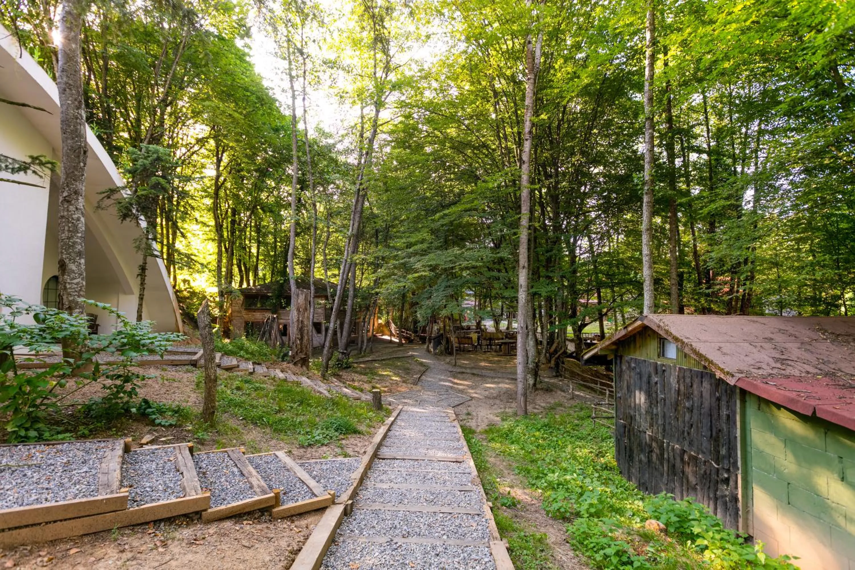 Garden in Hindiba Doga Evi