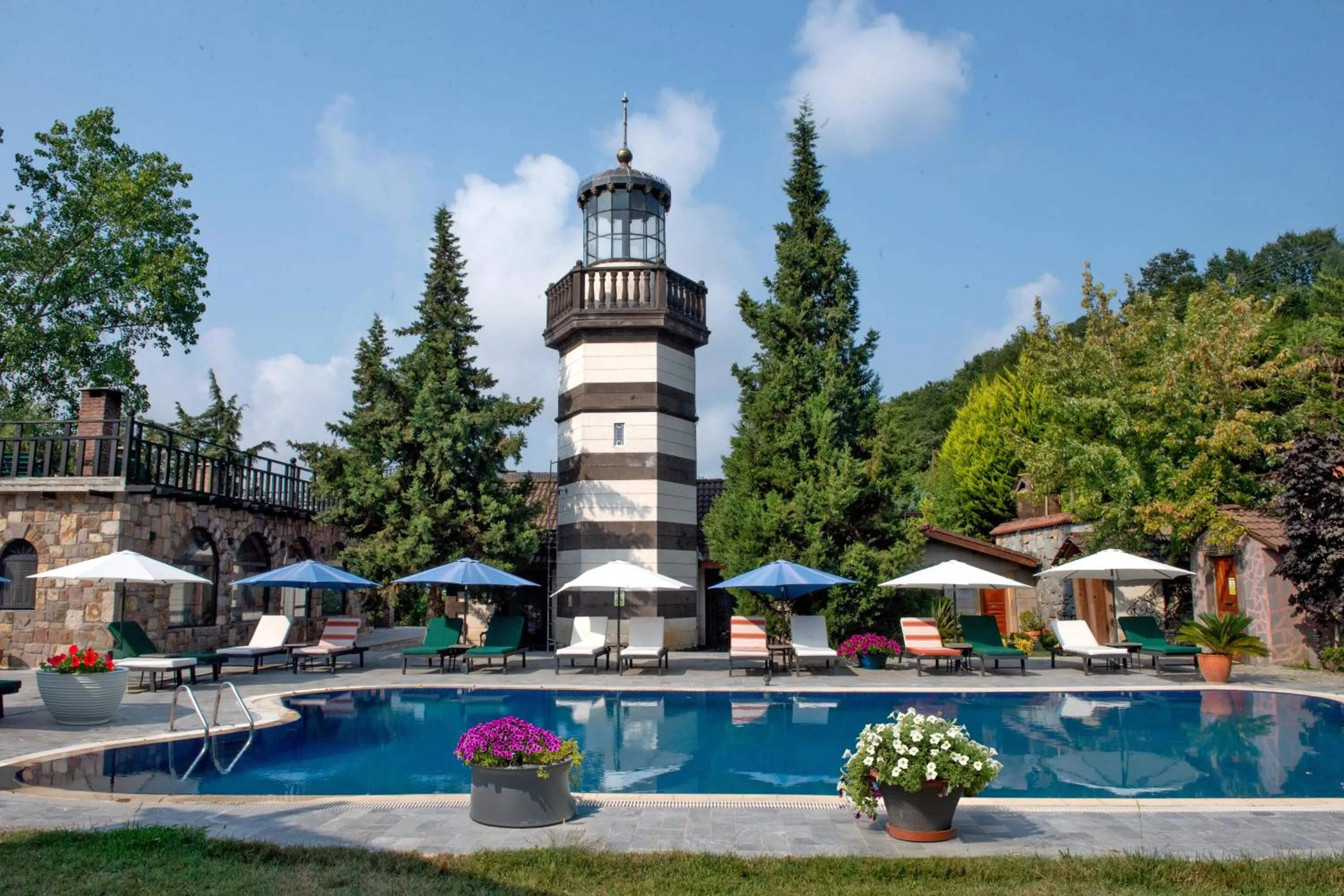 Summer in Wineport Lodge Agva Riverside Hotel & Winery