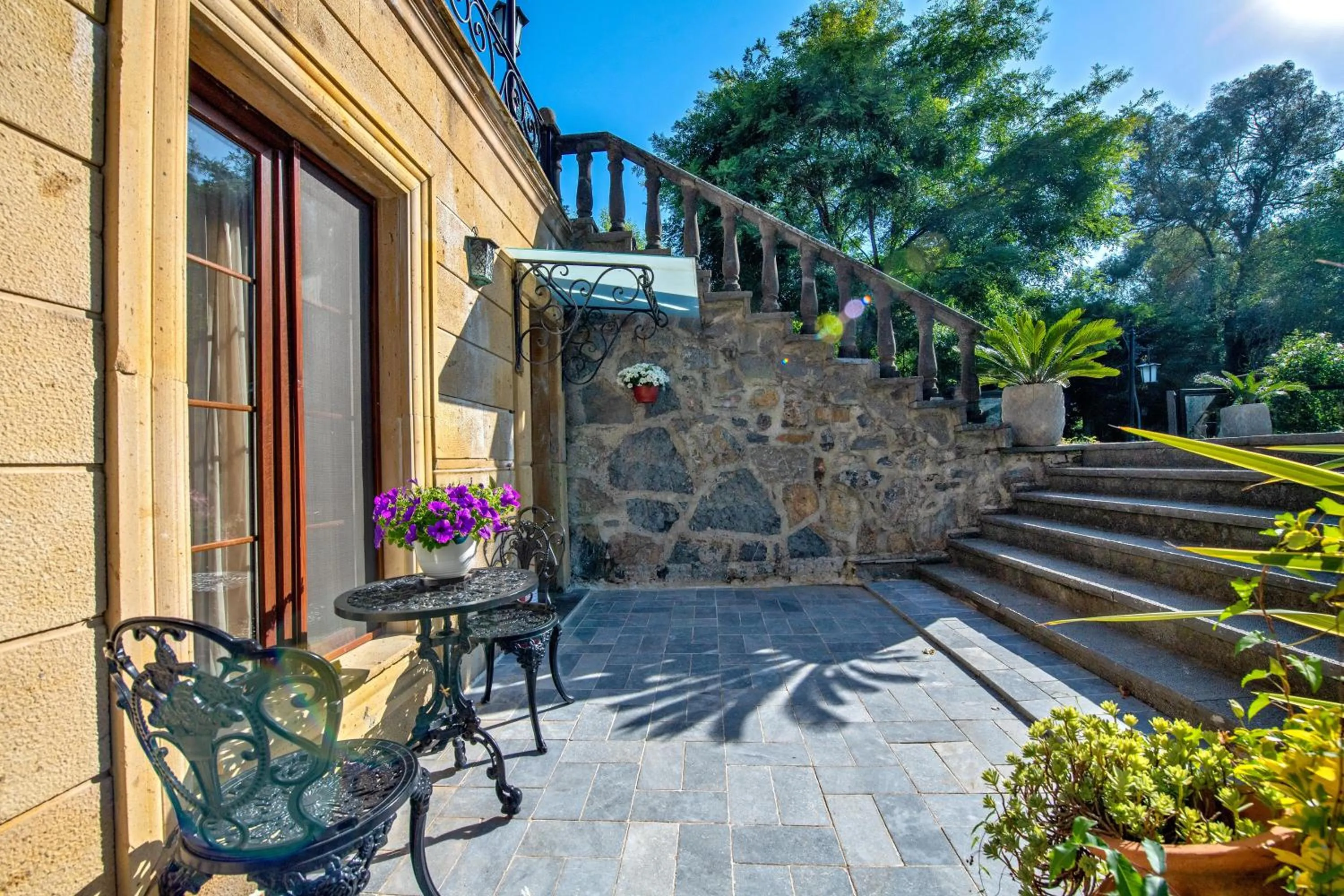 Summer in Wineport Lodge Agva Riverside Hotel & Winery