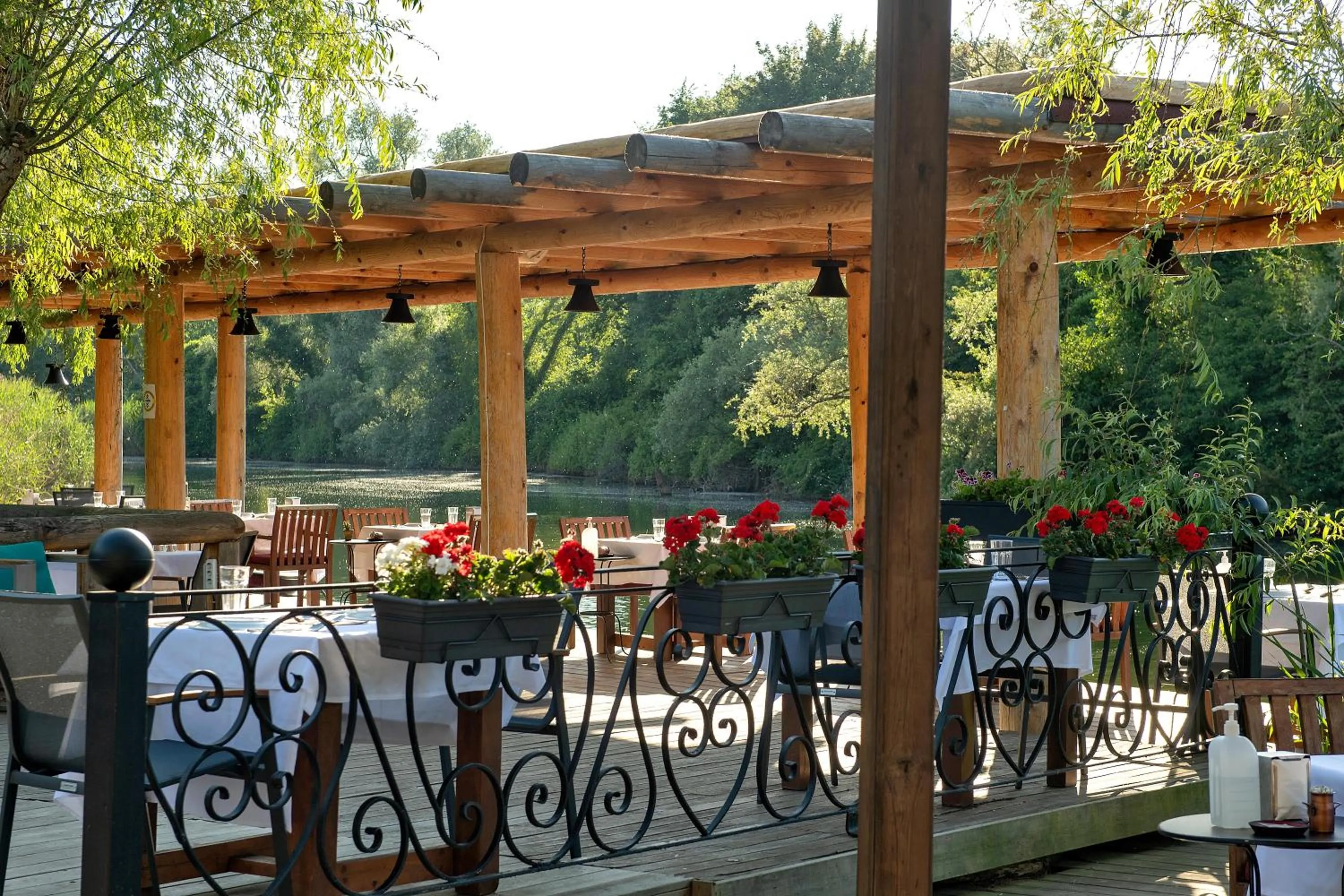 Natural landscape in Wineport Lodge Agva Riverside Hotel & Winery