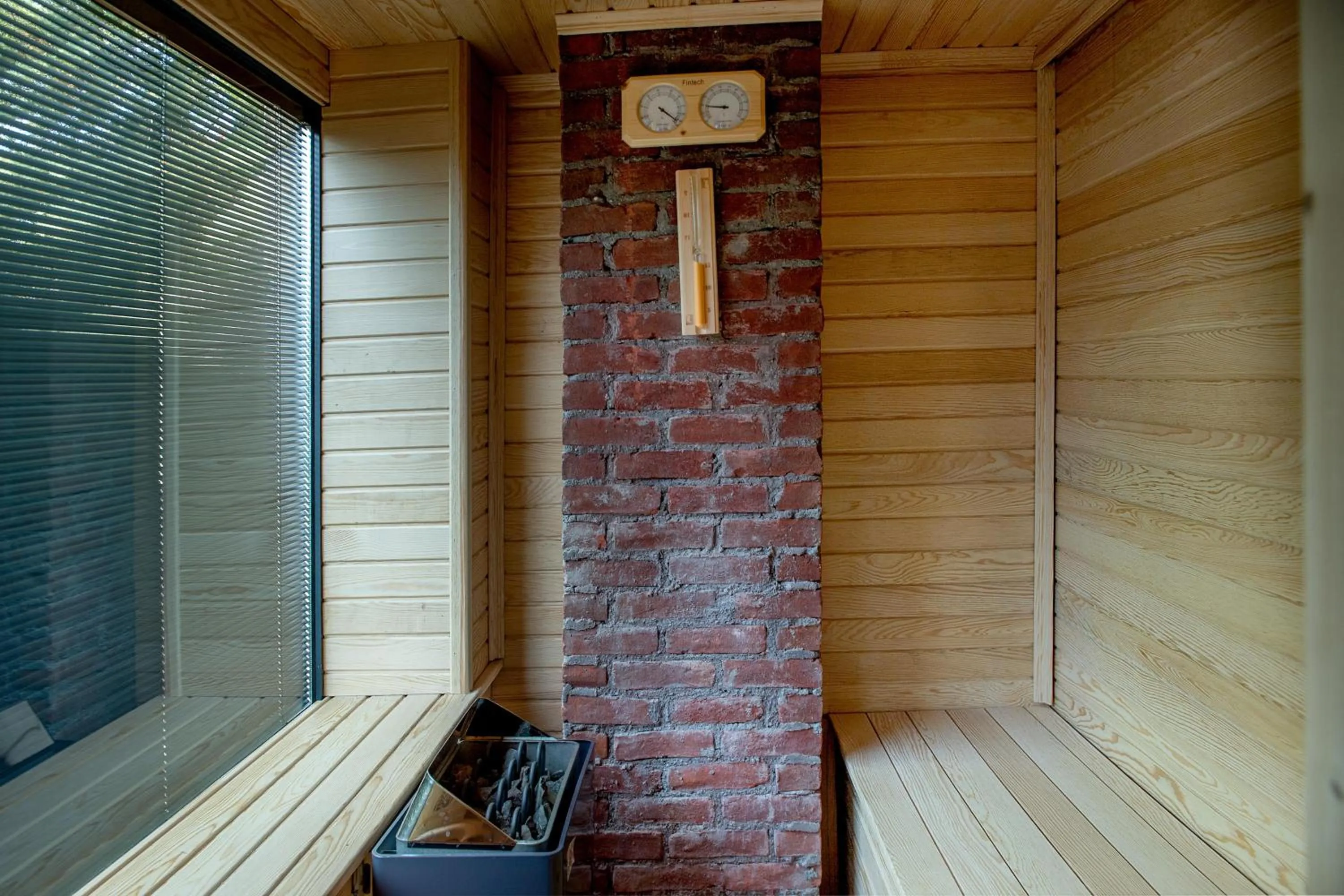 Shower in Wineport Lodge Agva Riverside Hotel & Winery