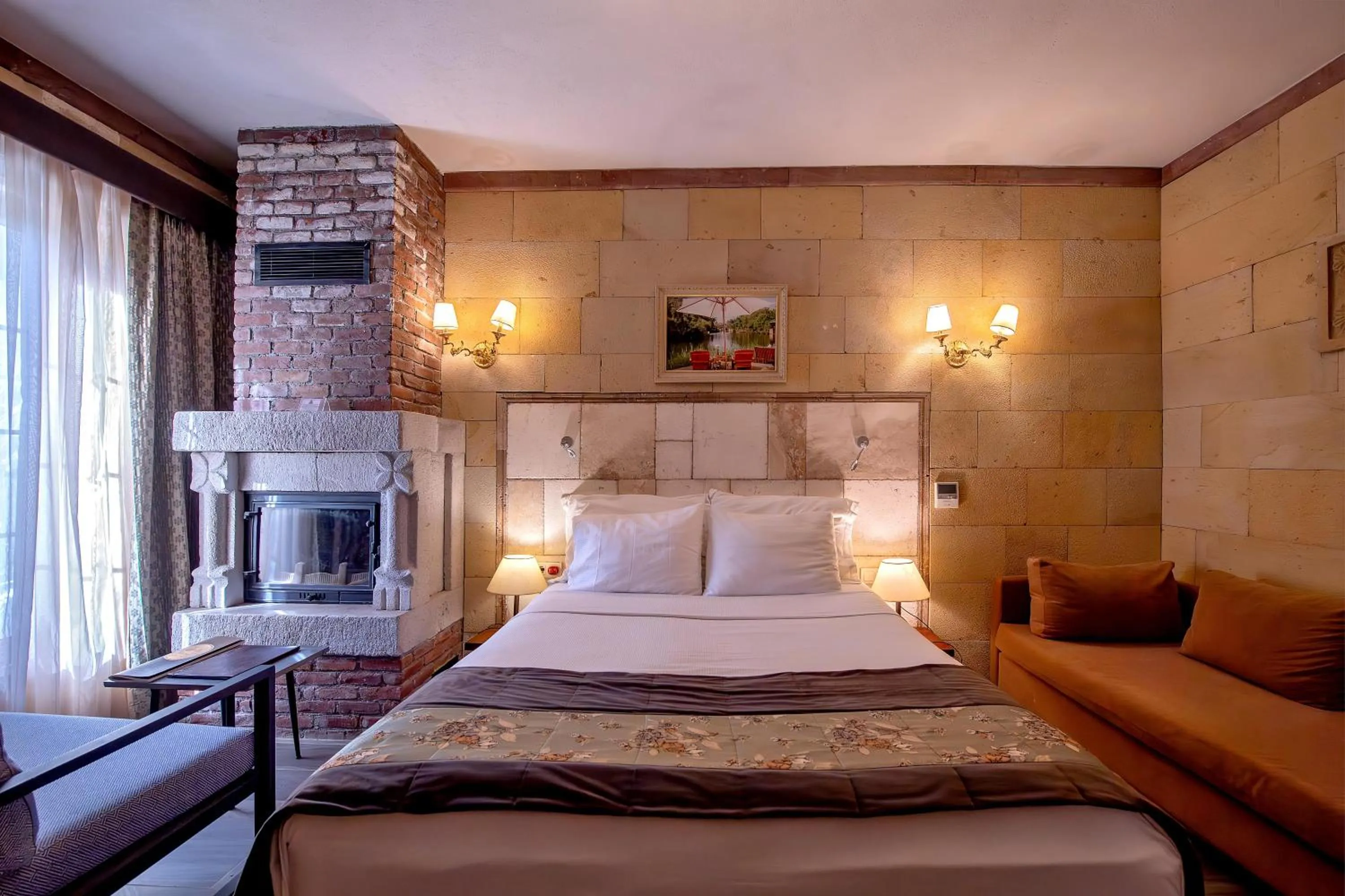 Bed in Wineport Lodge Agva Riverside Hotel & Winery